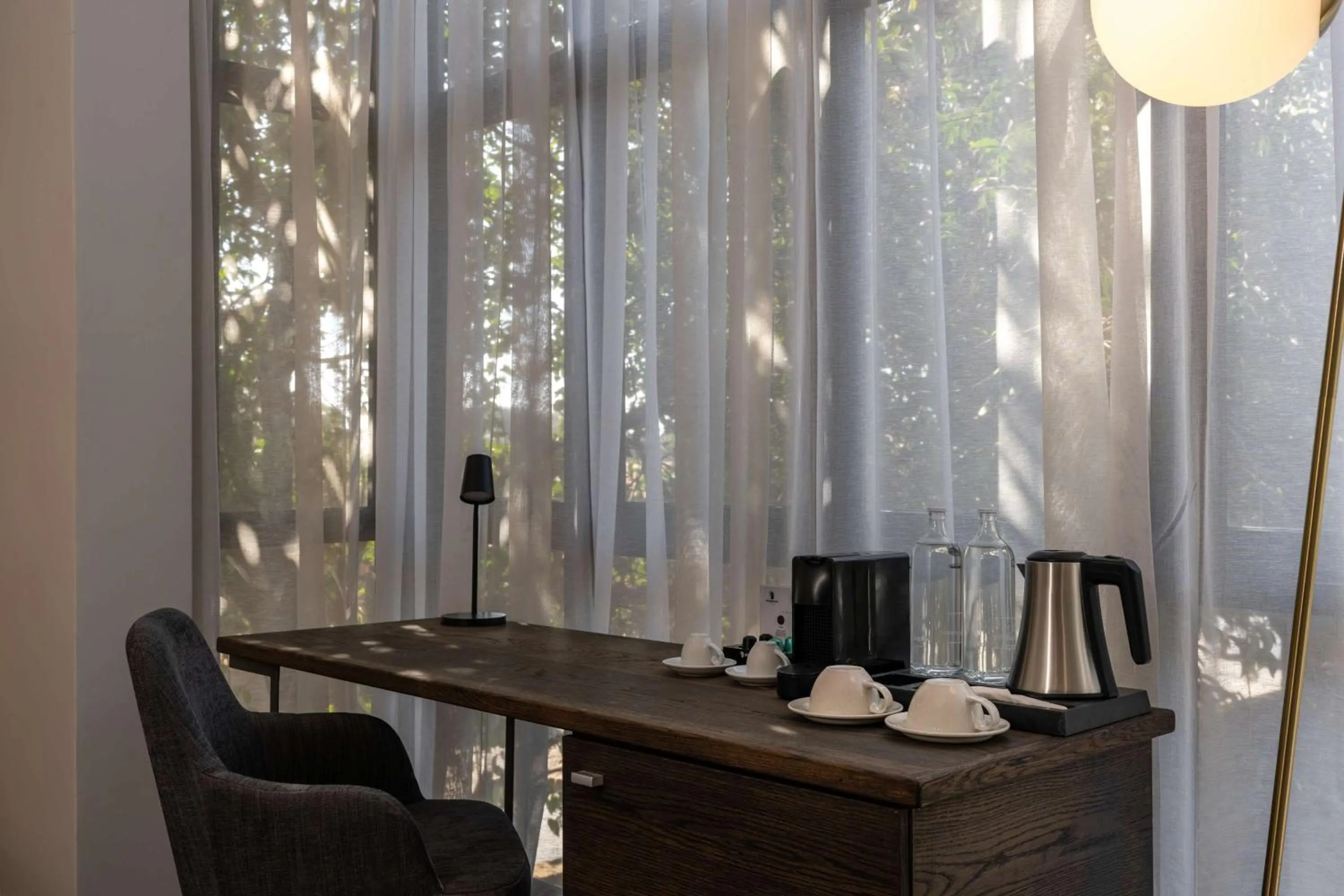 Bedroom in Radisson Hotel and Convention Centre OR Tambo Airport