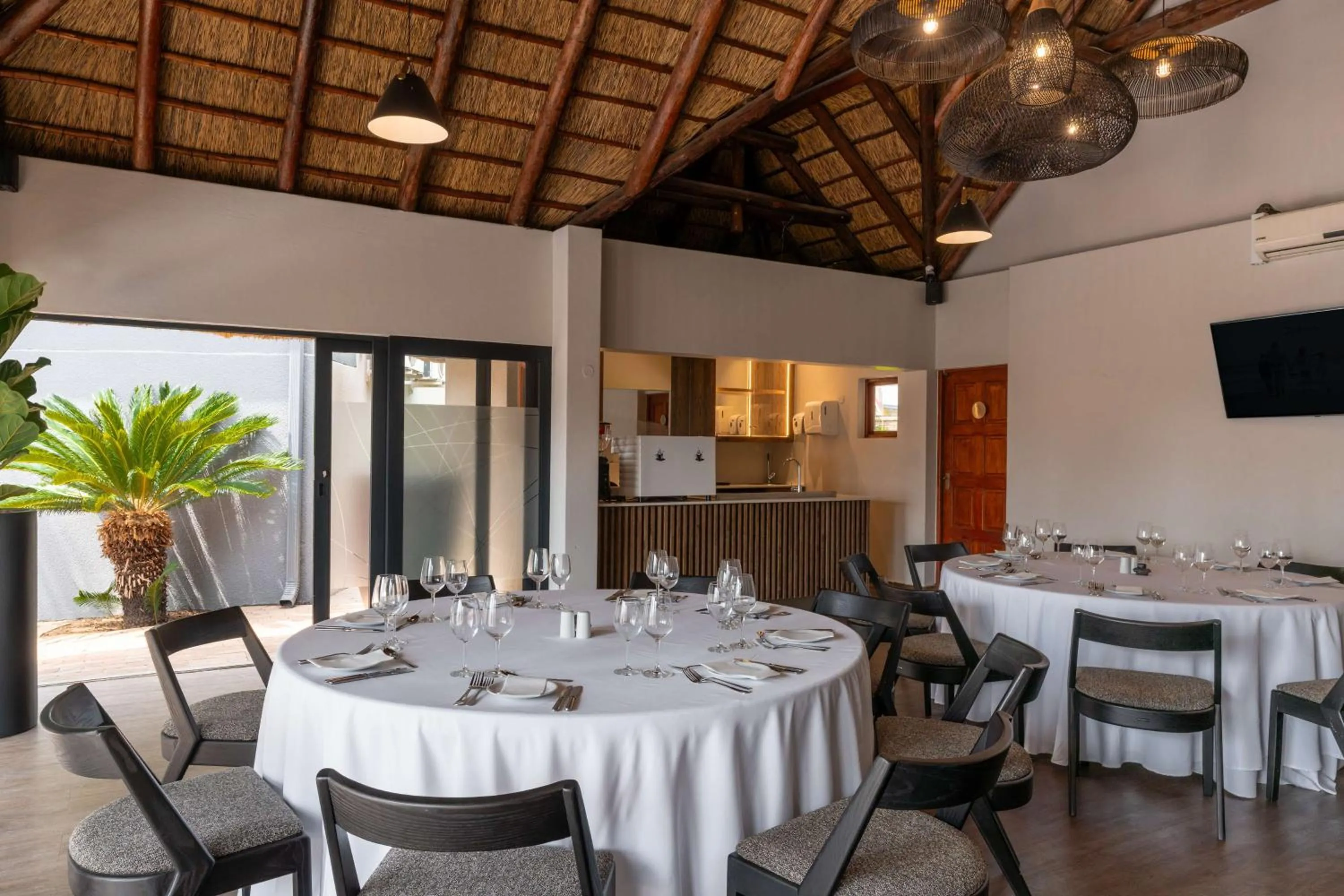 Meeting/conference room in Radisson Hotel and Convention Centre OR Tambo Airport