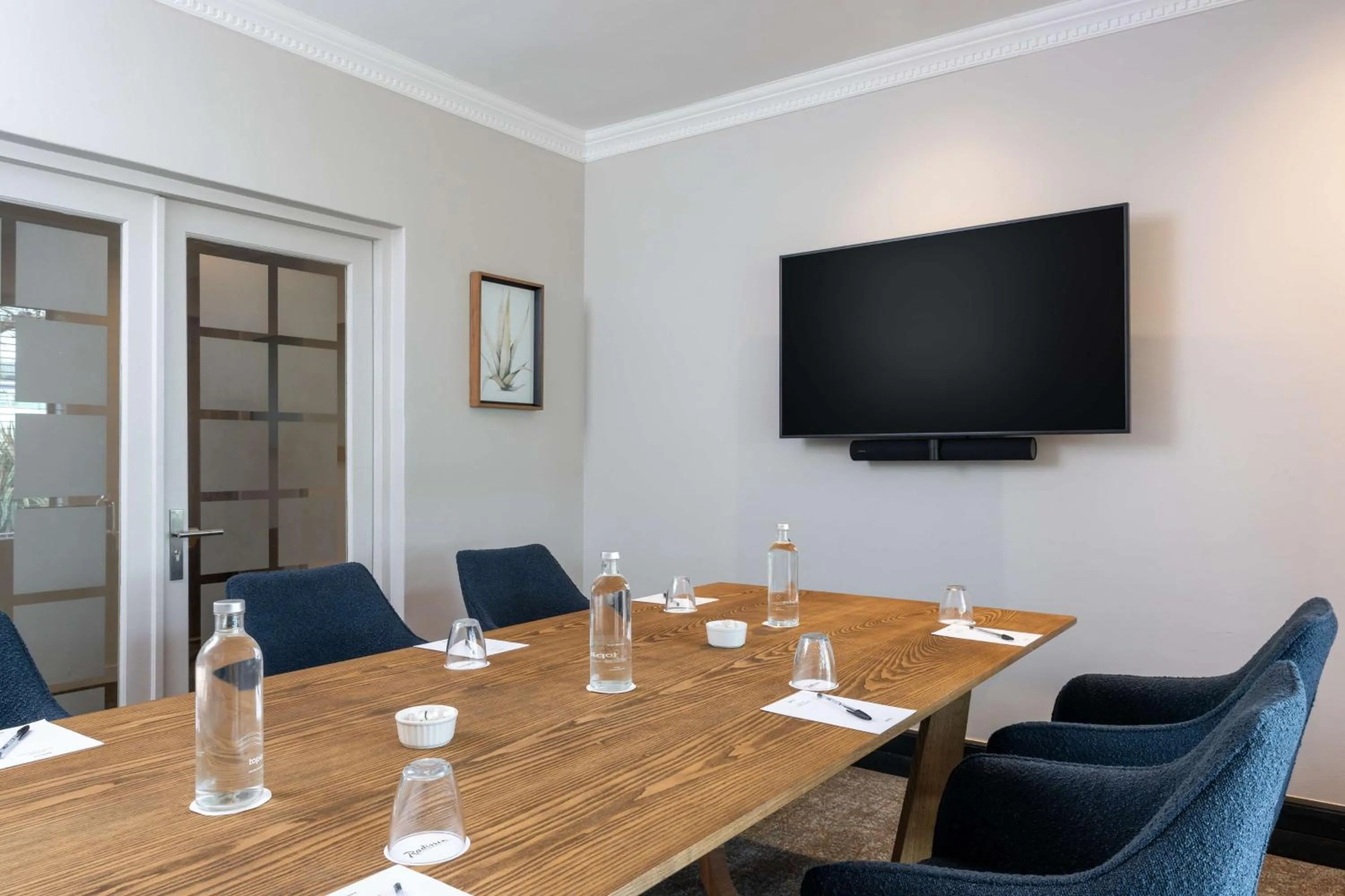 Meeting/conference room in Radisson Hotel and Convention Centre OR Tambo Airport