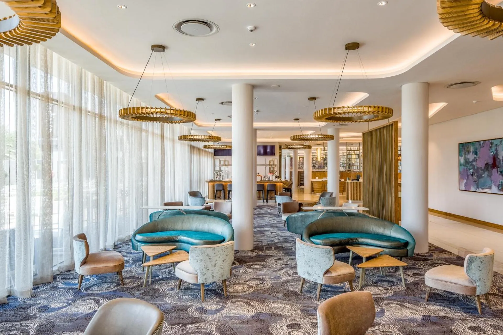 Restaurant/places to eat in Radisson Hotel and Convention Centre OR Tambo Airport