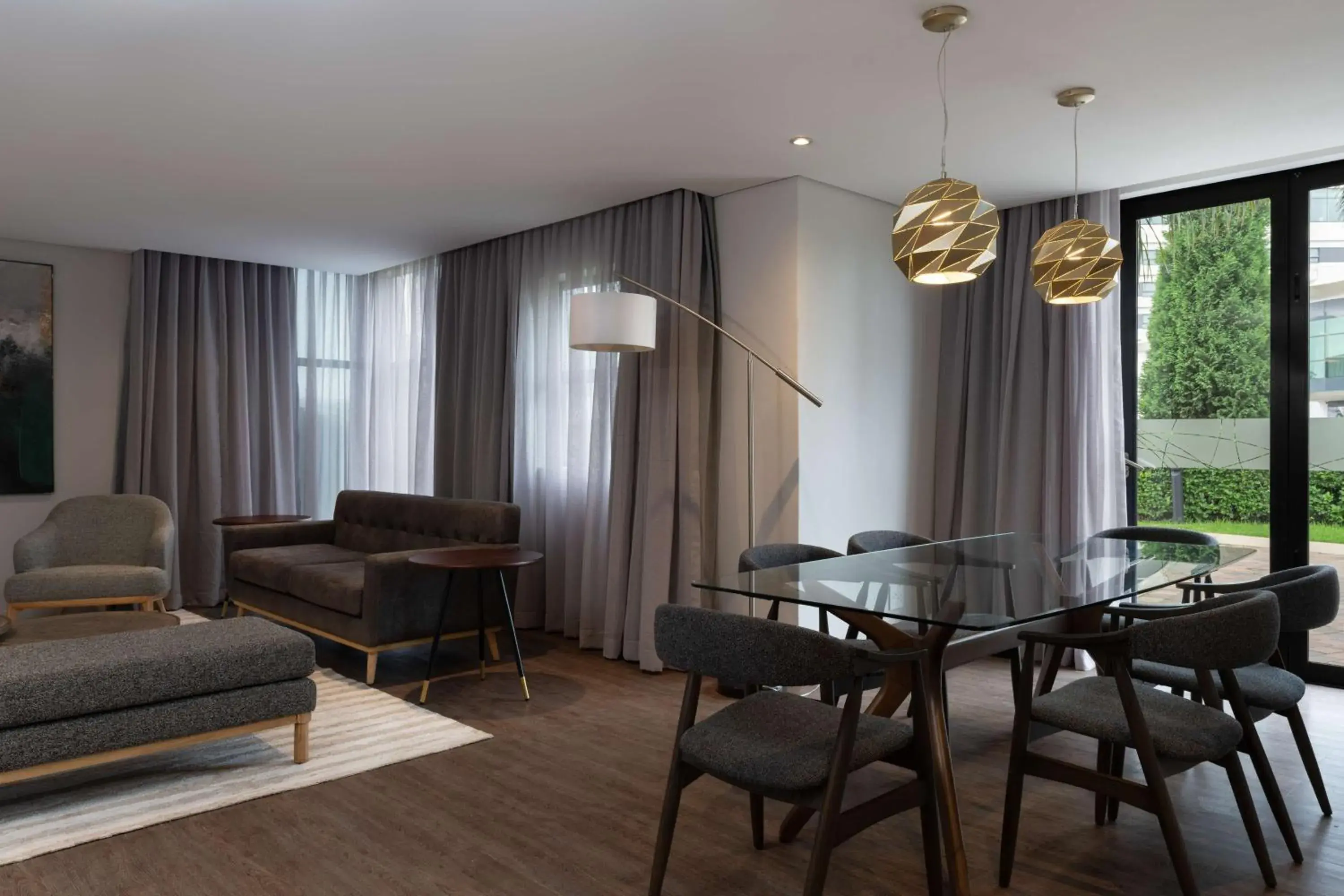 Three Bedroom Apartment - Boutique Building in Radisson Hotel and Convention Centre OR Tambo Airport Three Bedroom Apartment - Boutique Building in Radisson Hotel and Convention Centre OR Tambo Airport