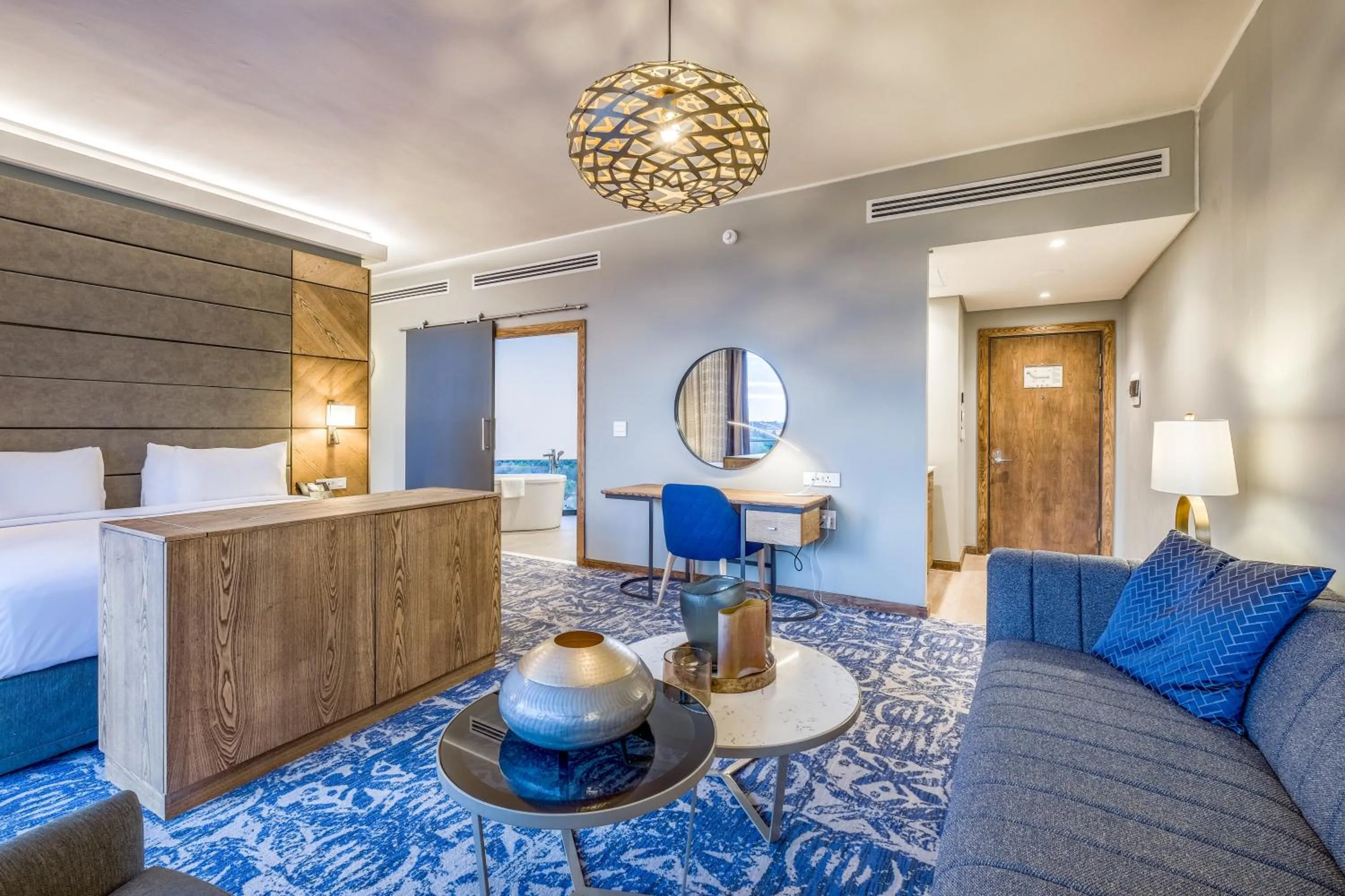 Bed in Radisson Hotel and Convention Centre OR Tambo Airport