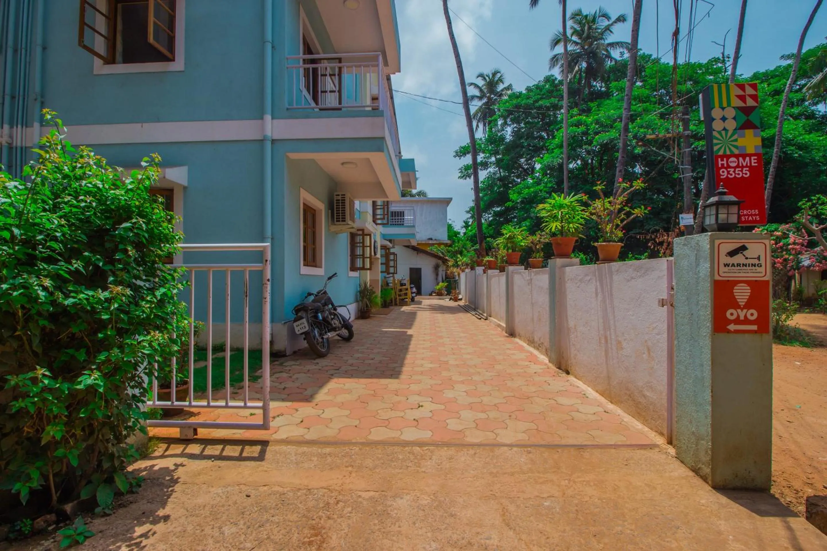 Facade/entrance in Super Collection O Holy Cross Home Stays