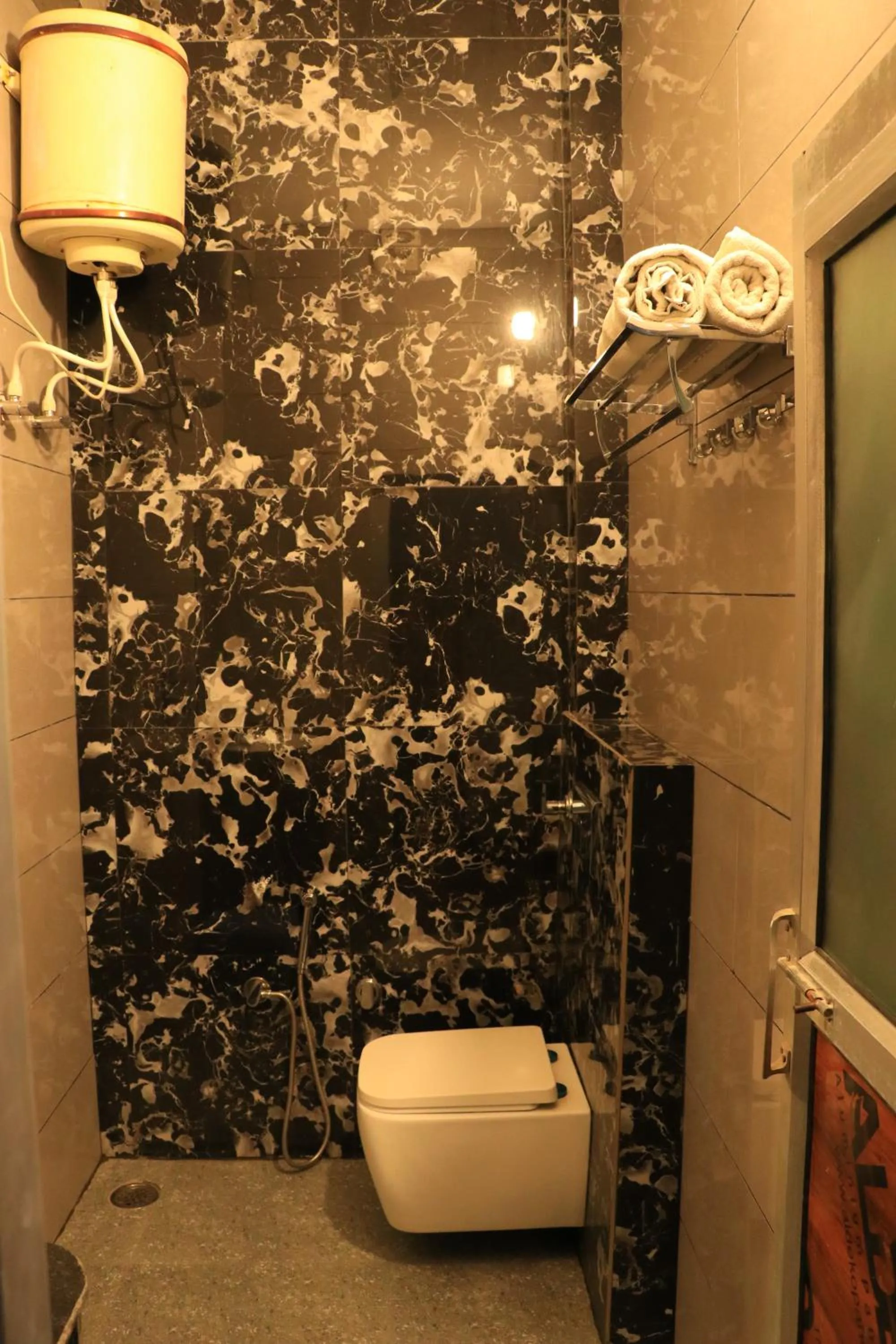 Bathroom in Hotel Rajat Residency Bijnor