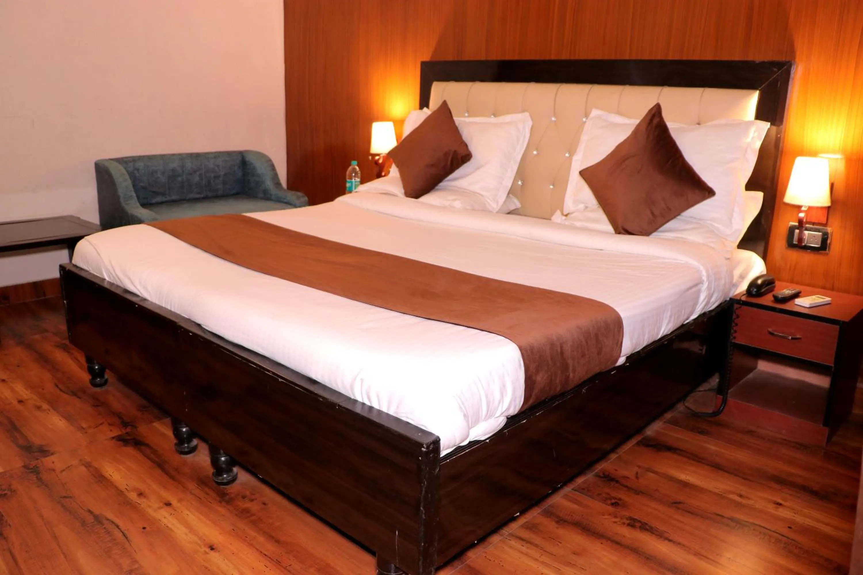 Bedroom, Bed in Hotel Rajat Residency Bijnor
