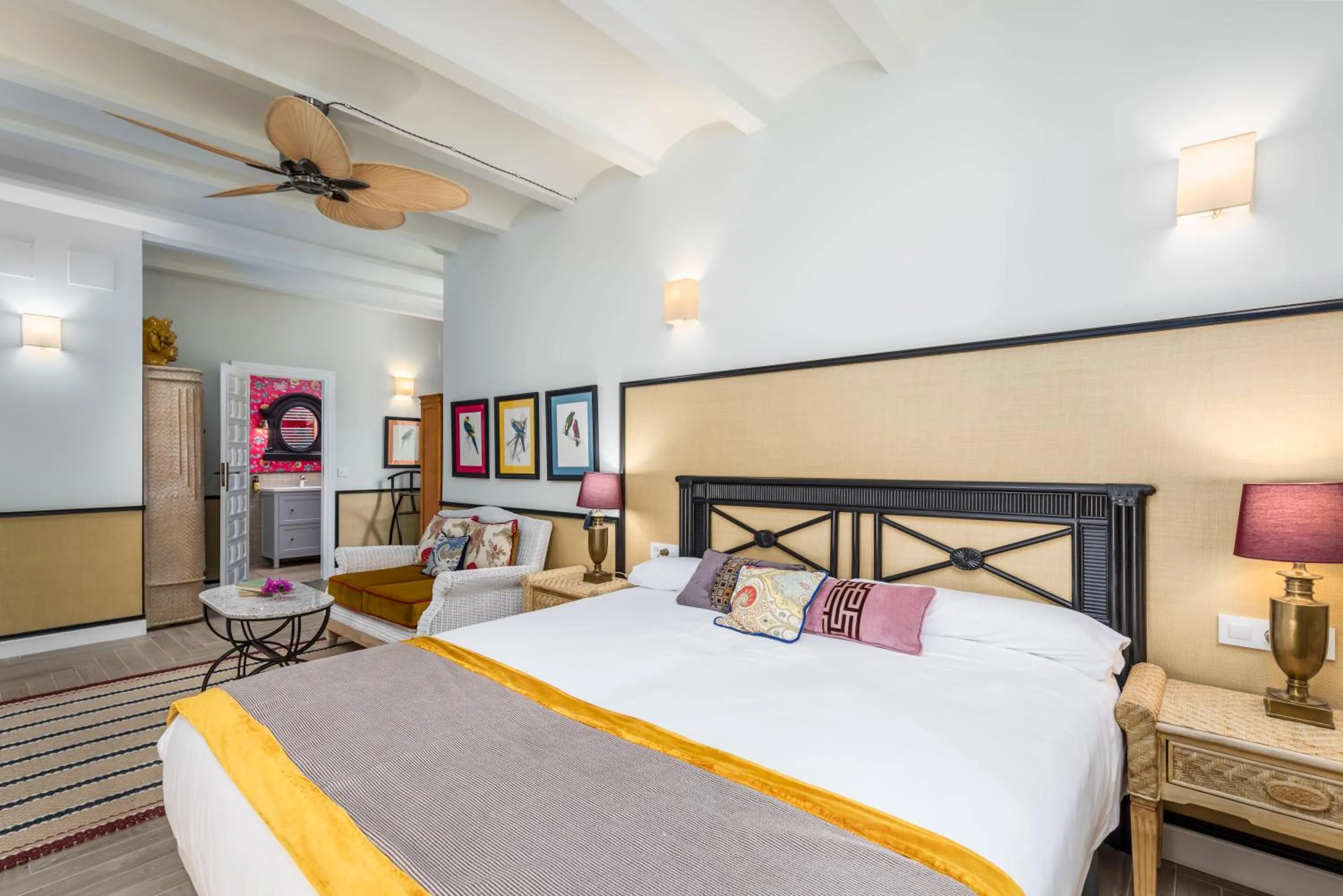 Bed in Maison San Alfredo B&B