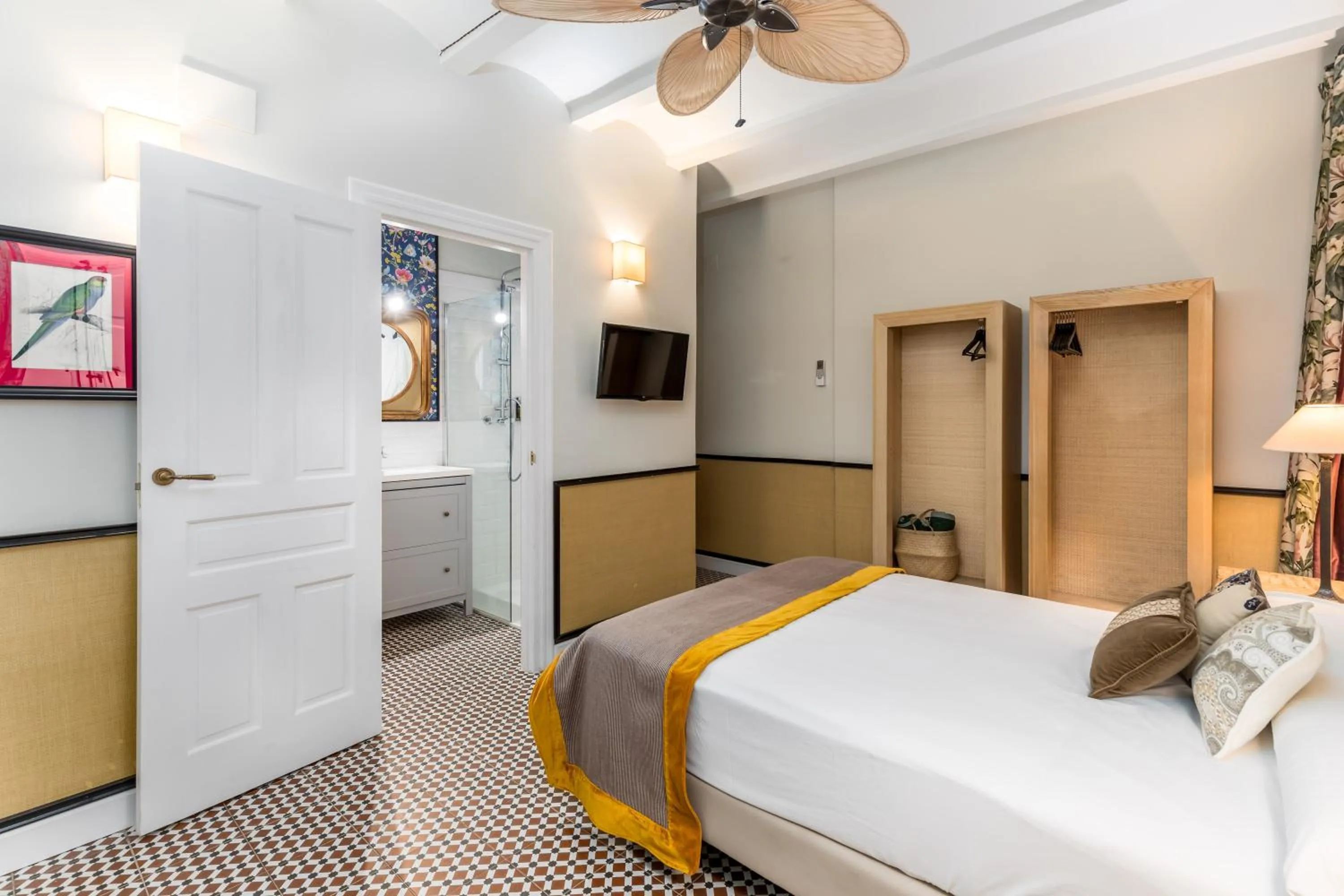 Bed in Maison San Alfredo B&B