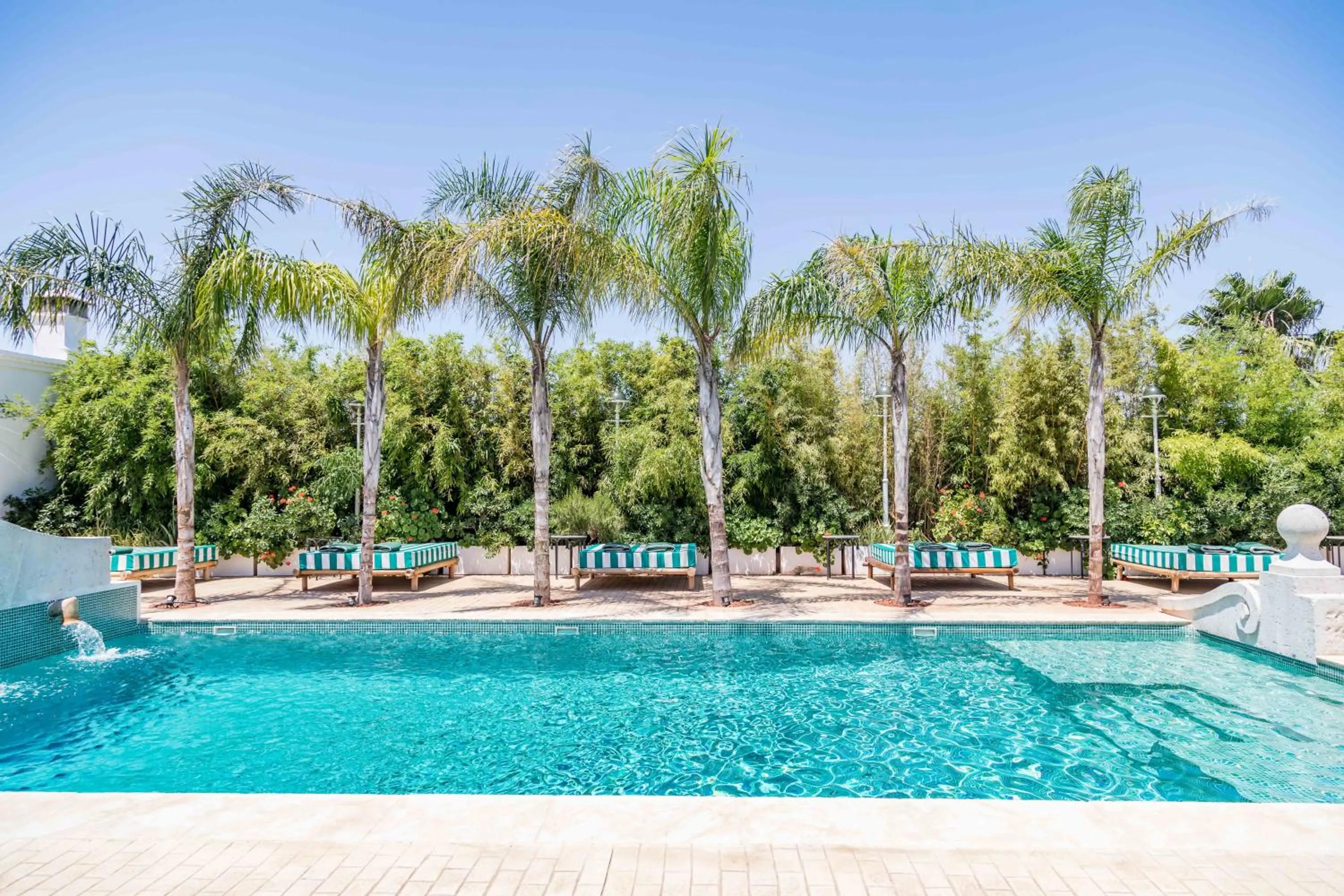 Swimming pool in Maison San Alfredo B&B