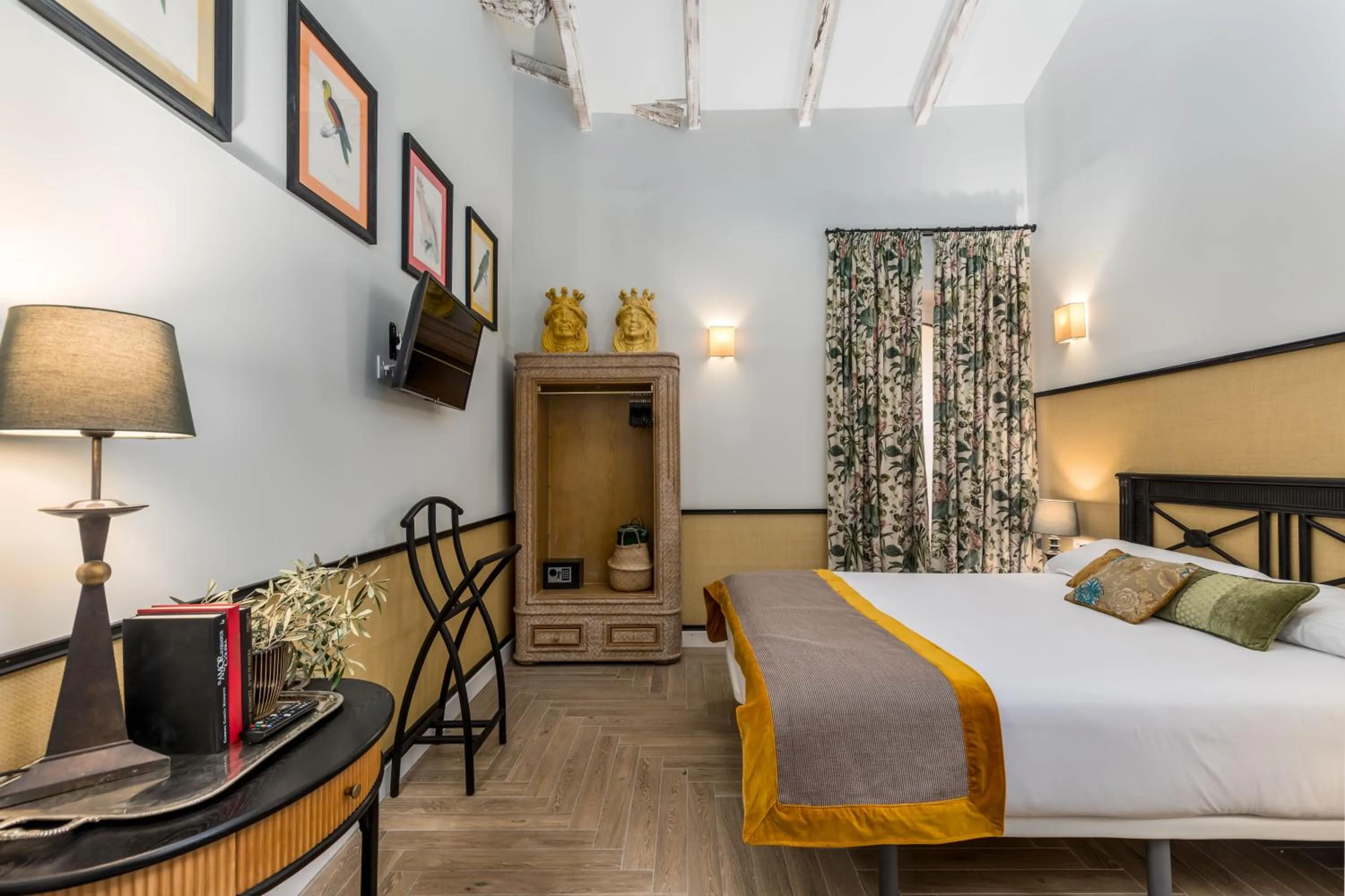 Bed in Maison San Alfredo B&B