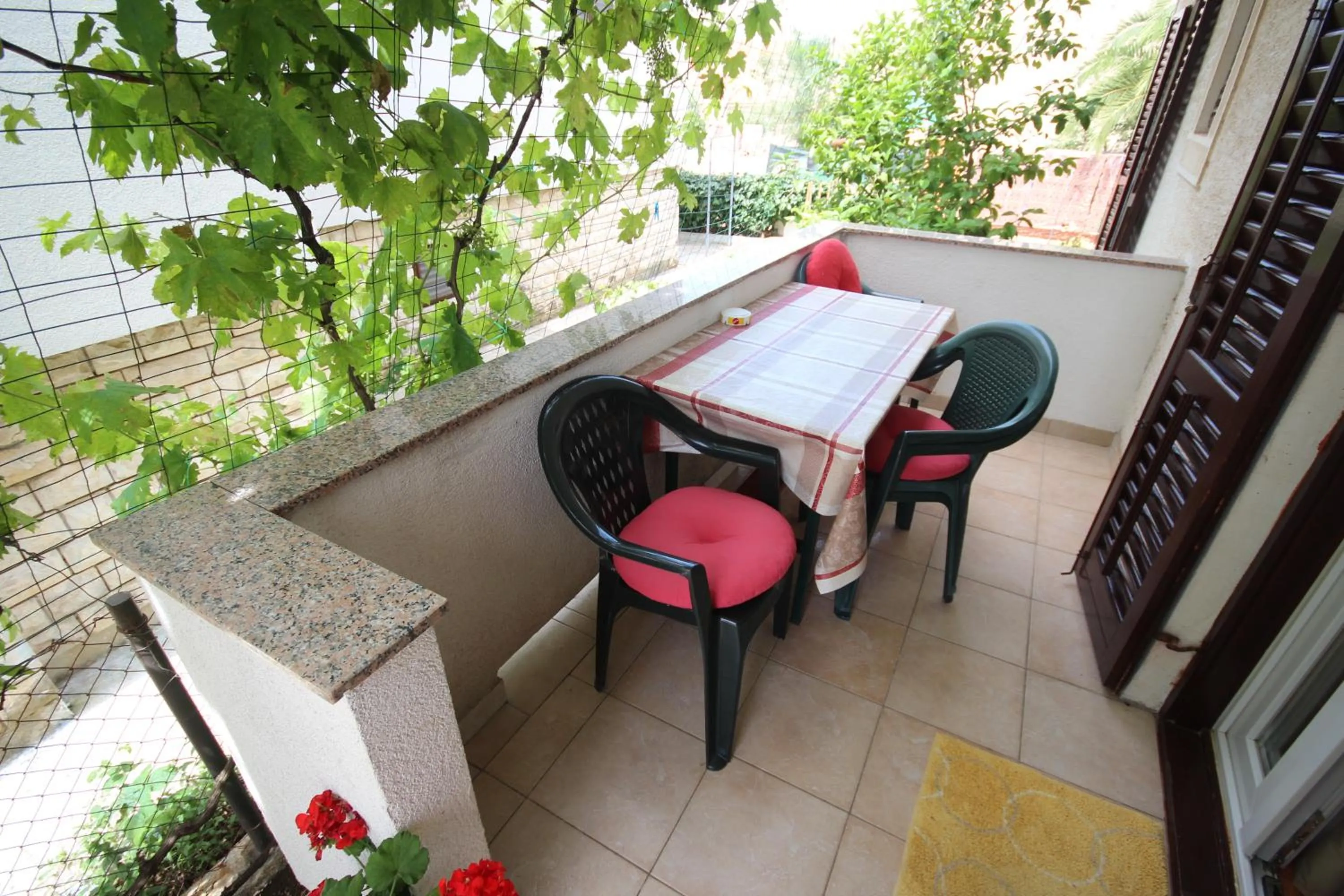 View (from property/room) in Cosy apartment 5min to beach Mirela Borik