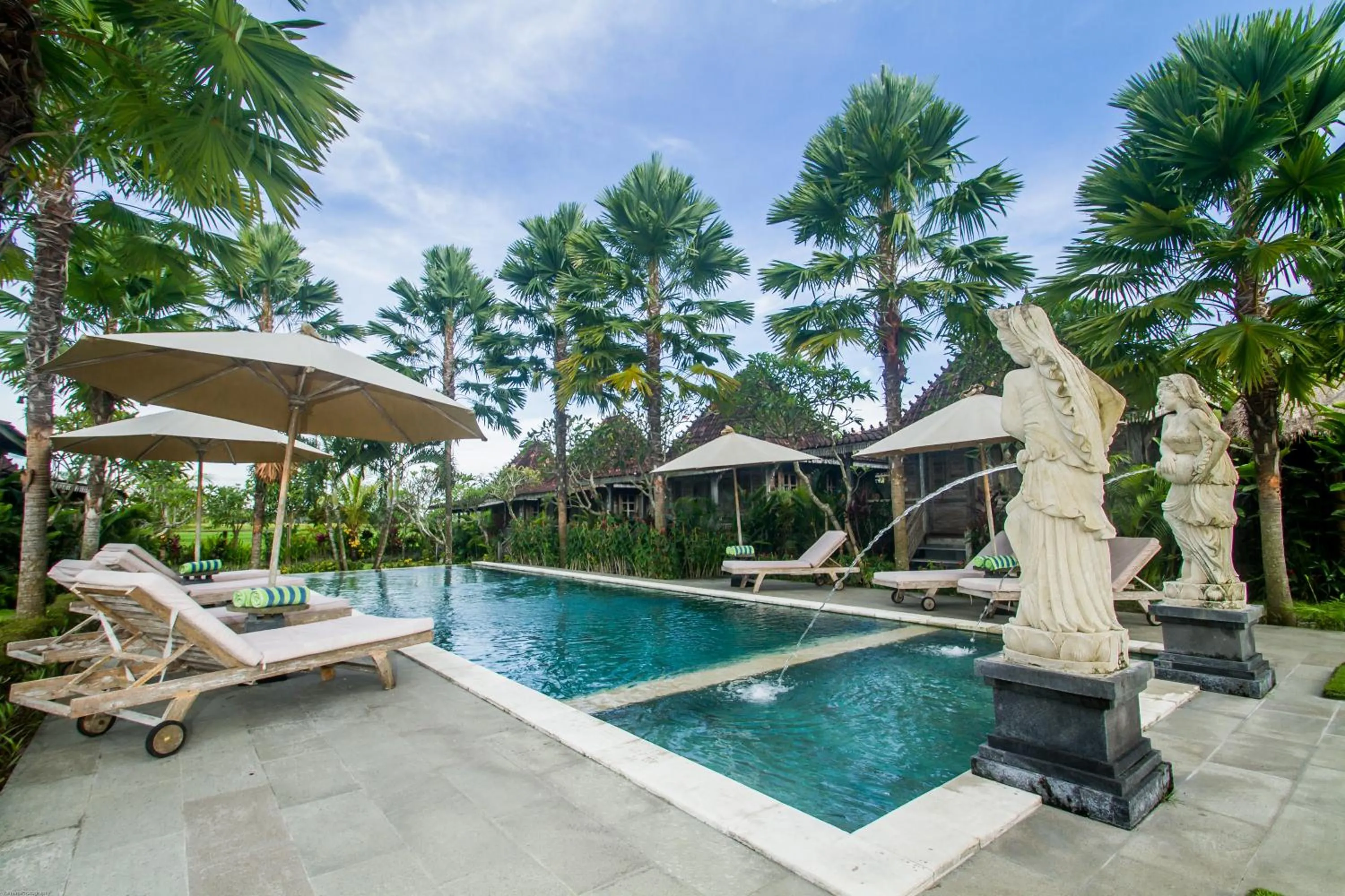 Swimming pool in Aswanaya Villas Ubud