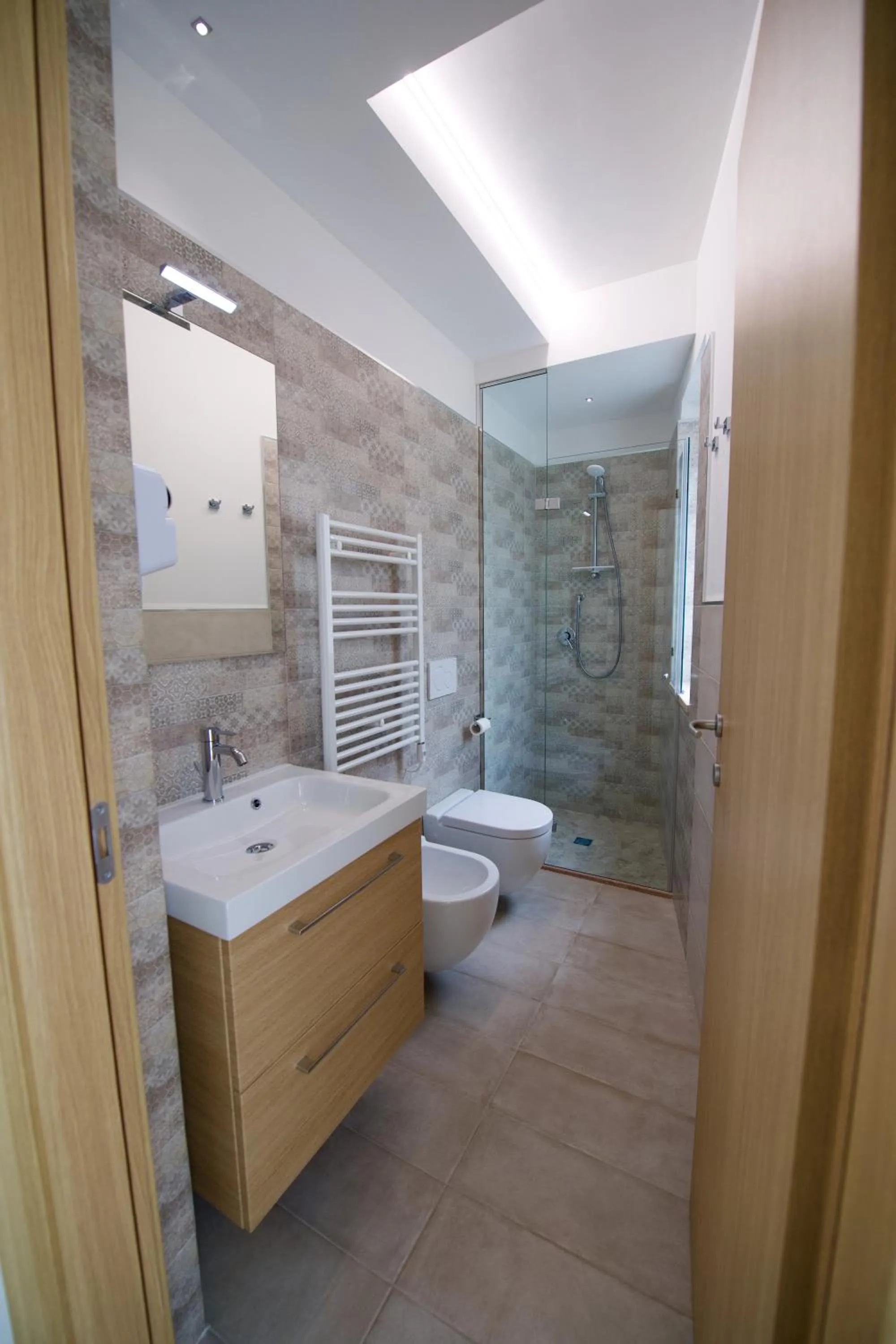 Shower in Domus Le Ceramiche