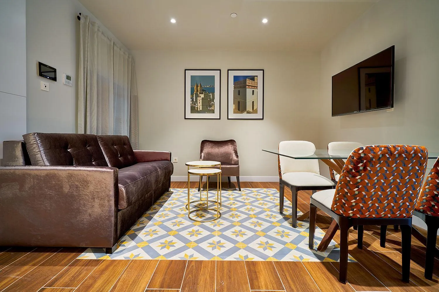 Living room in Tandem Torres de Cádiz Suites