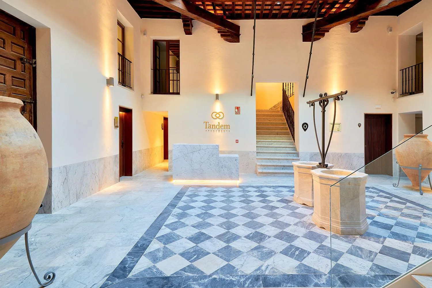 Lobby or reception in Tandem Torres de Cádiz Suites