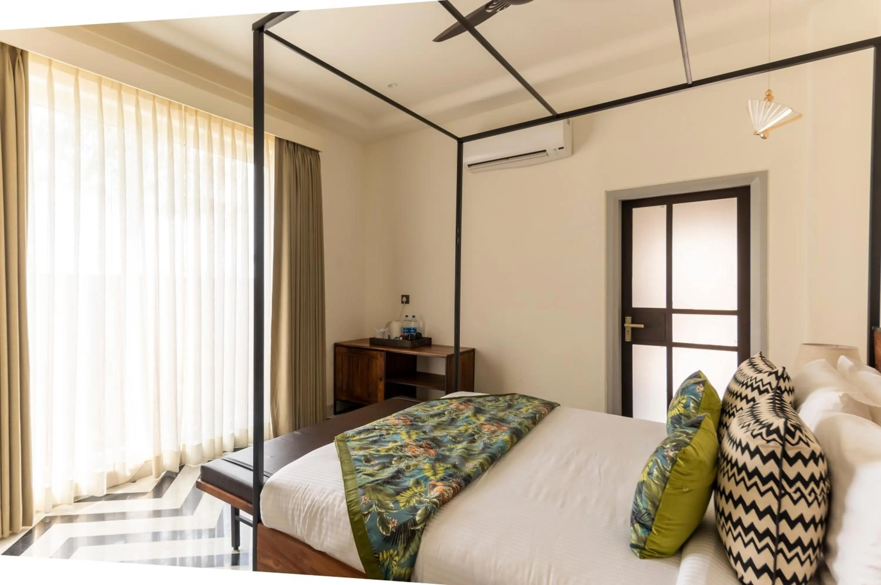 Bed in Vanaashrya Resort and Spa Sariska