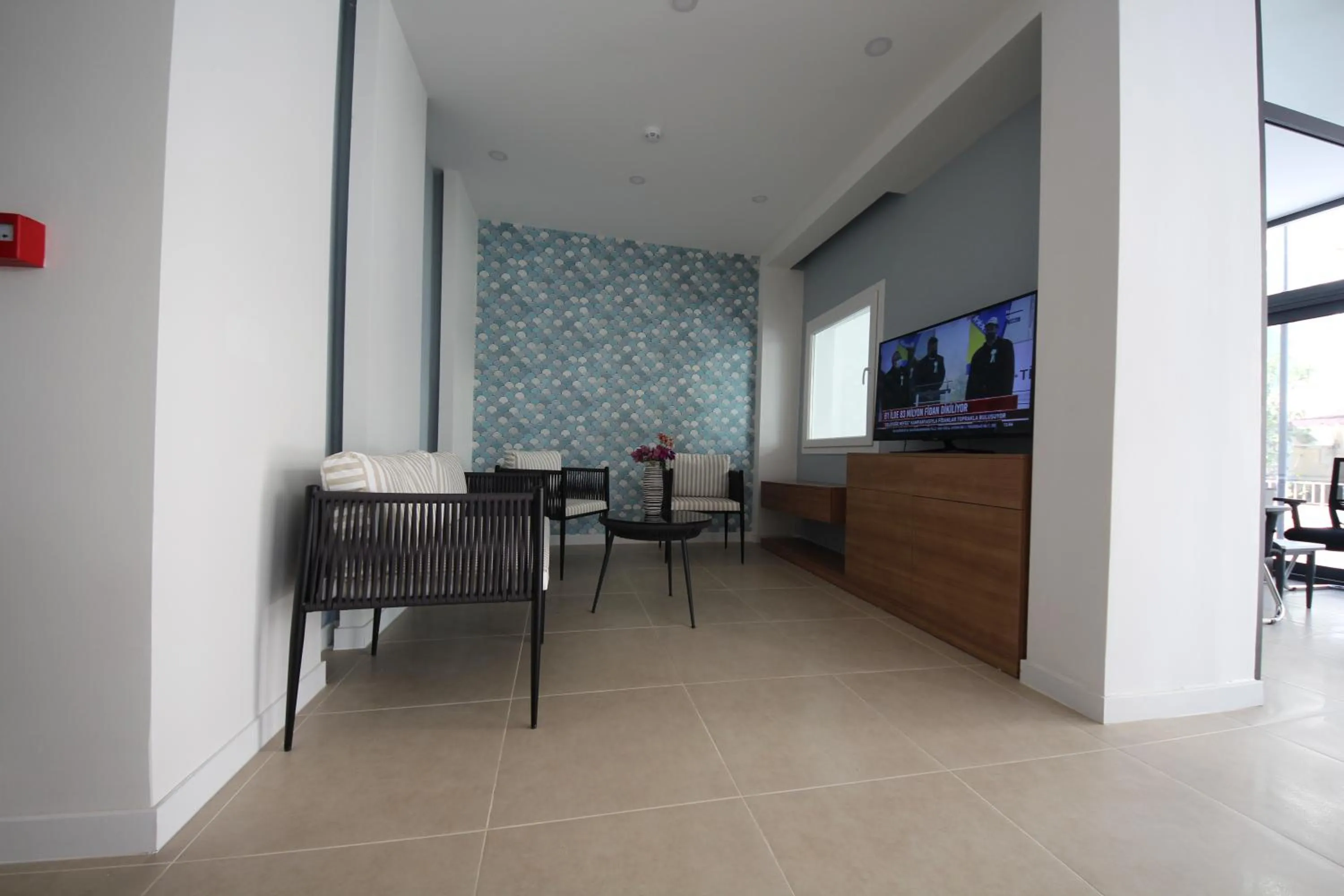 Living room in SPİLOS GÜMÜLDÜR HOTEL