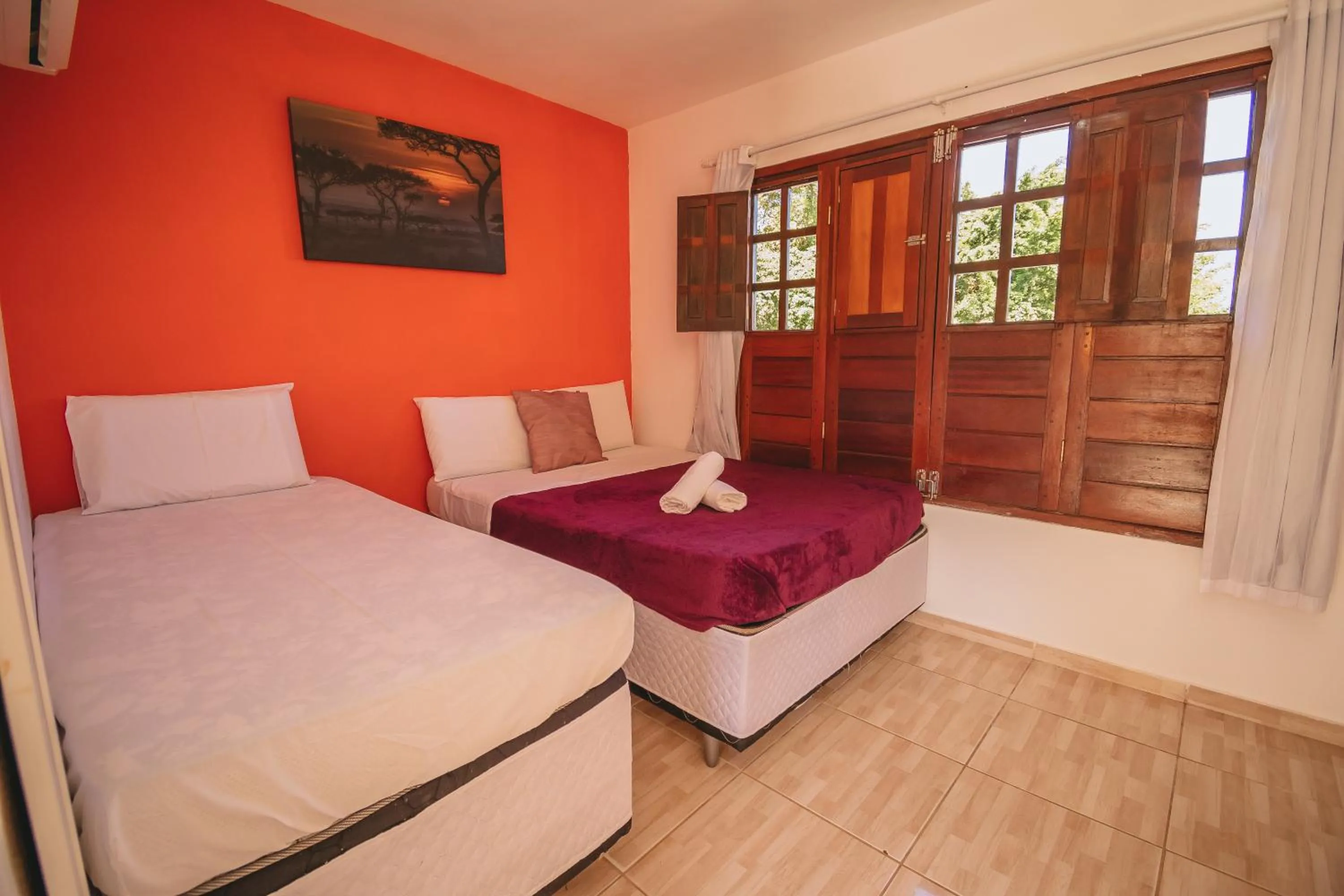 Photo of the whole room, Bed in Pousada Porto Amazônia