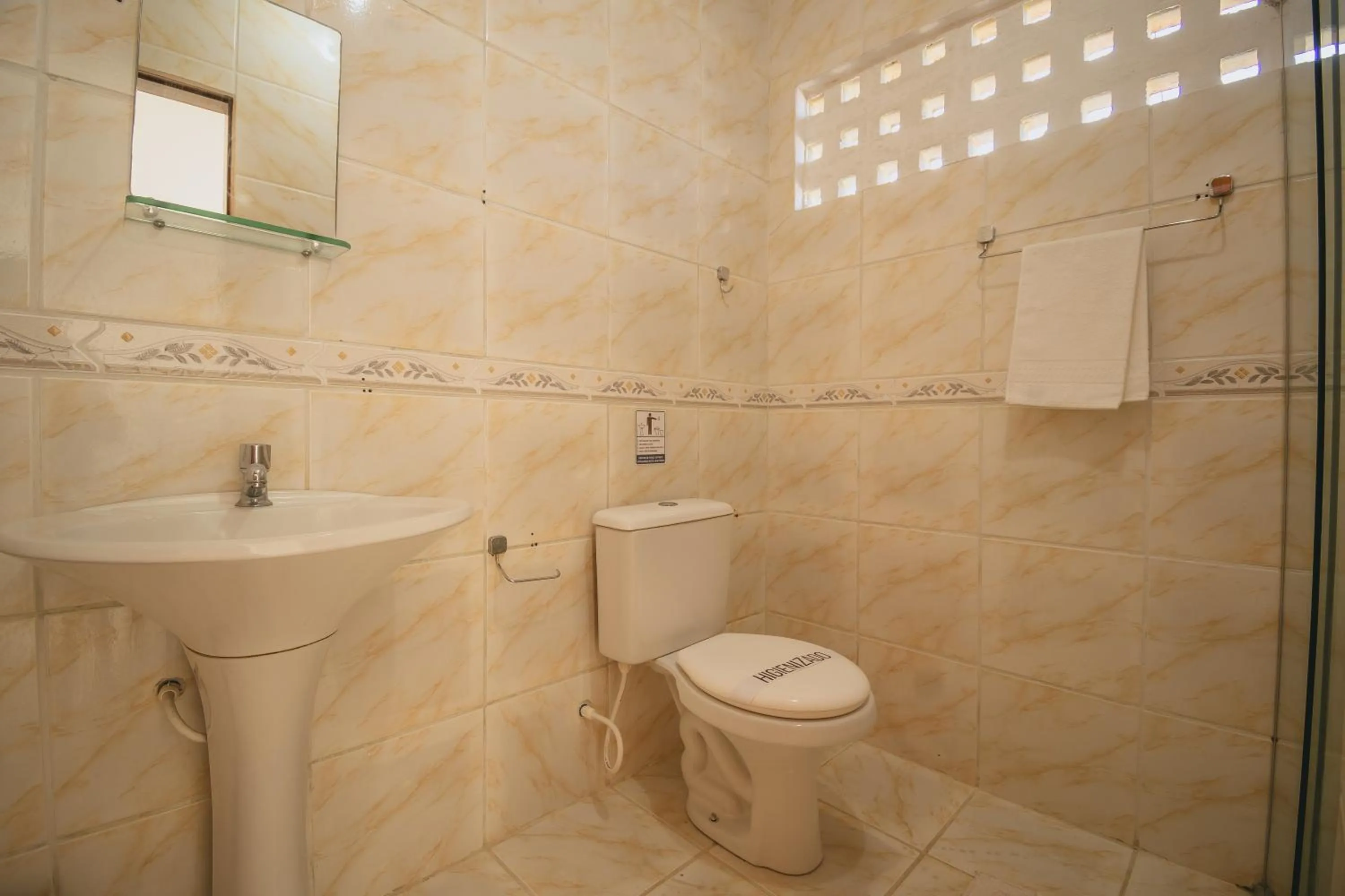 Bathroom in Pousada Porto Amazônia