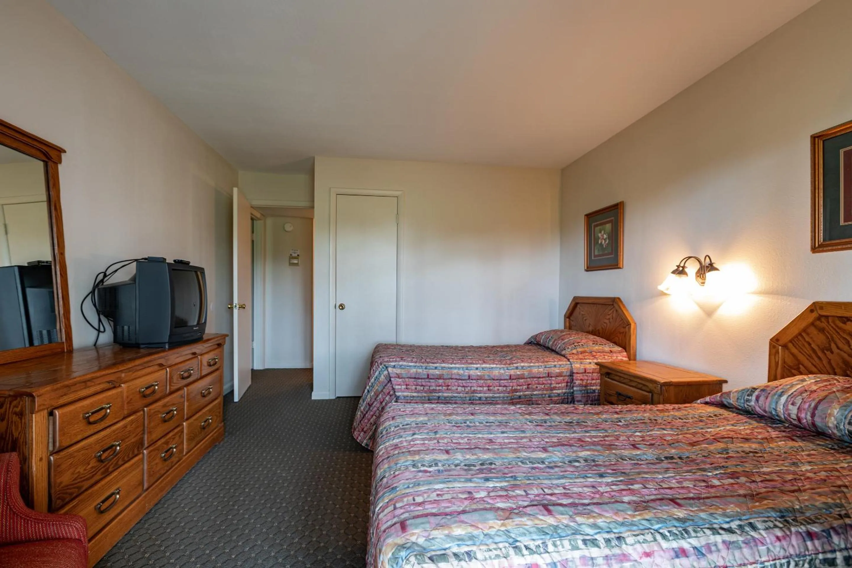 Bedroom in Crown Resorts at Lake Tansi West