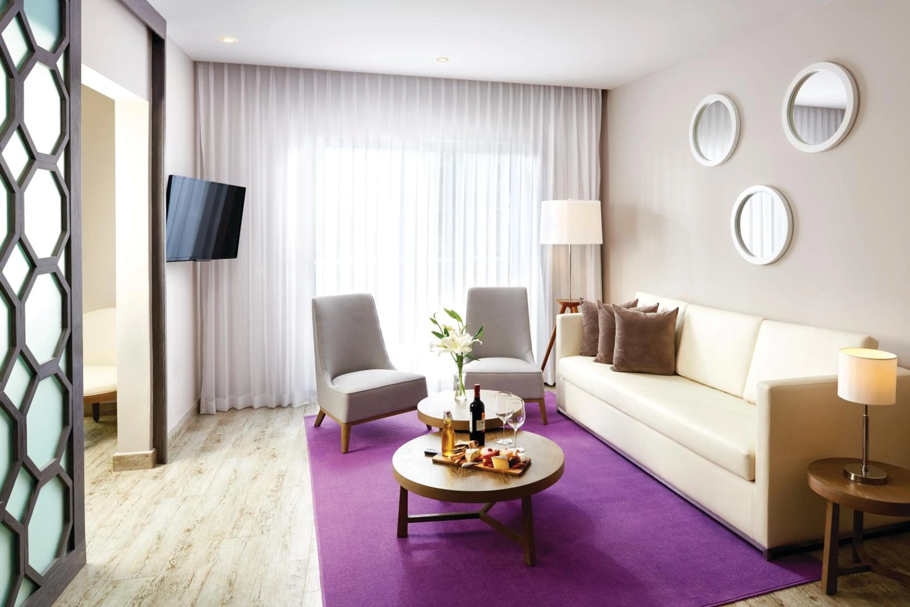 Living room in The Fives Beach Hotel & Residences - All Senses Inclusive