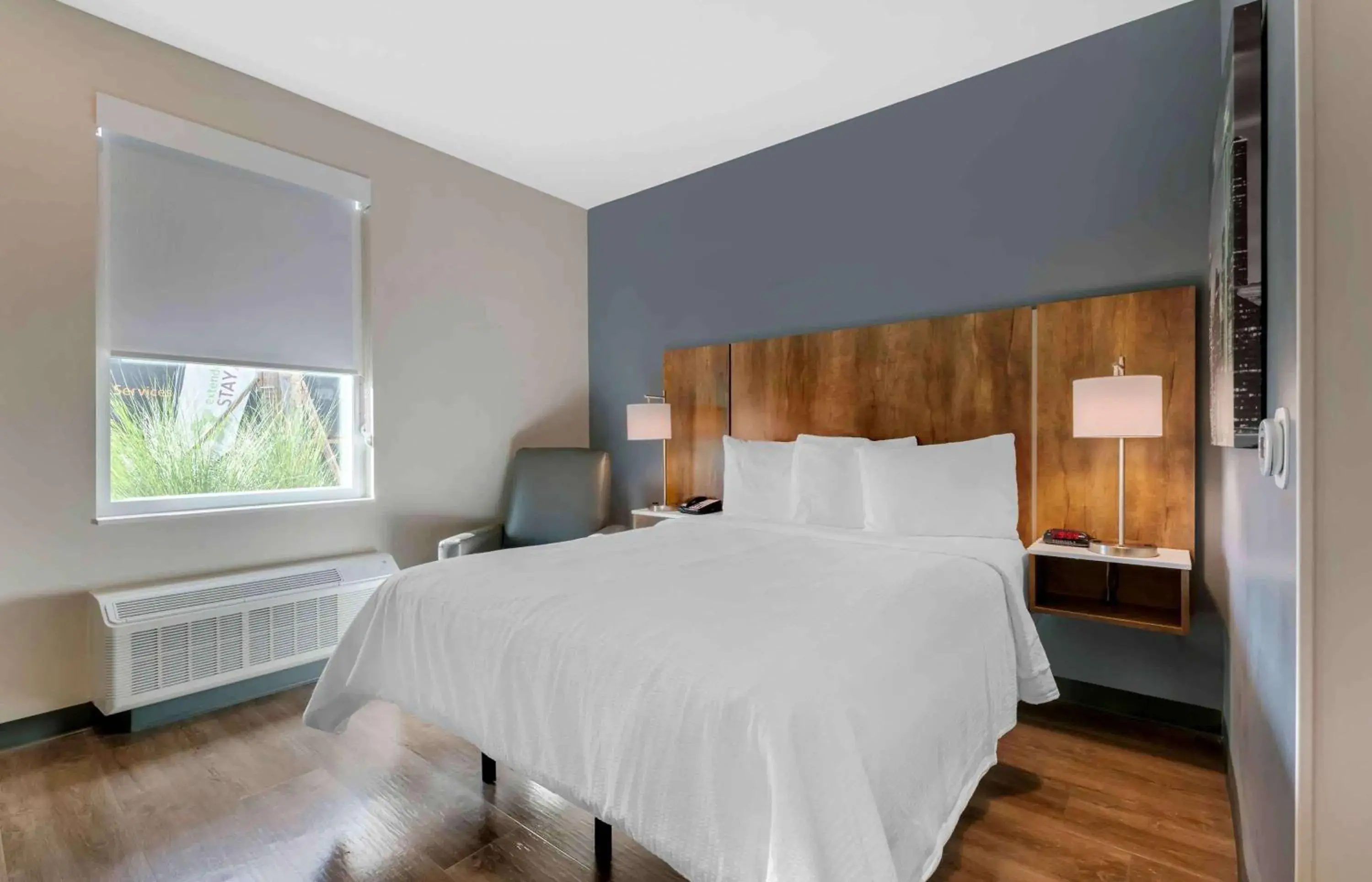 Queen Studio in Extended Stay America Premier Suites - Orlando - Sanford Queen Studio in Extended Stay America Premier Suites - Orlando - Sanford