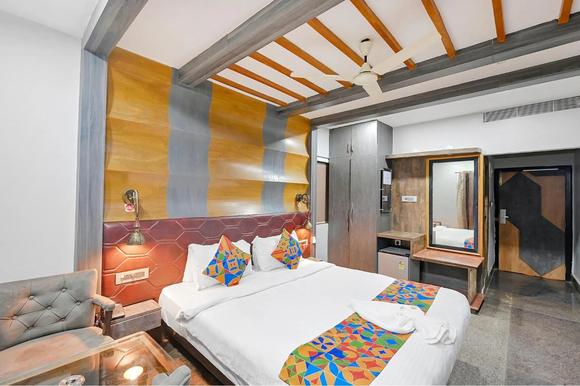 Bed in FabHotel Prime Middleton - Nr Niladri Vihar Square