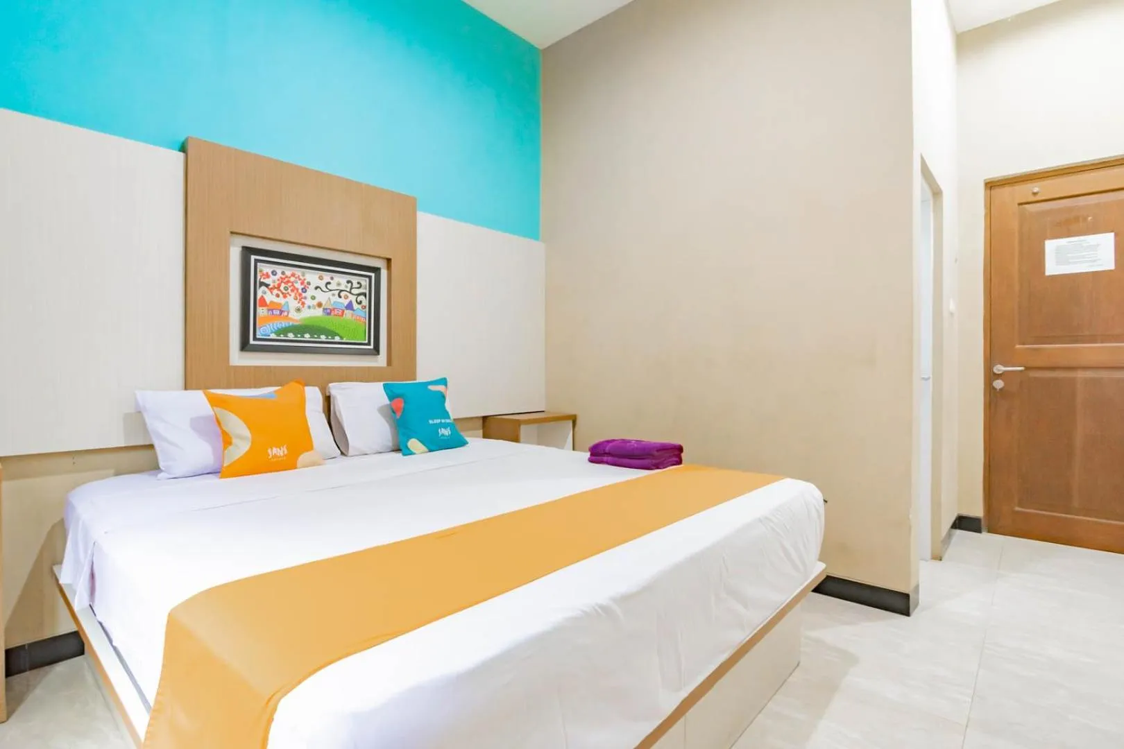 Bed in Sans Hotel Budaya Cirebon