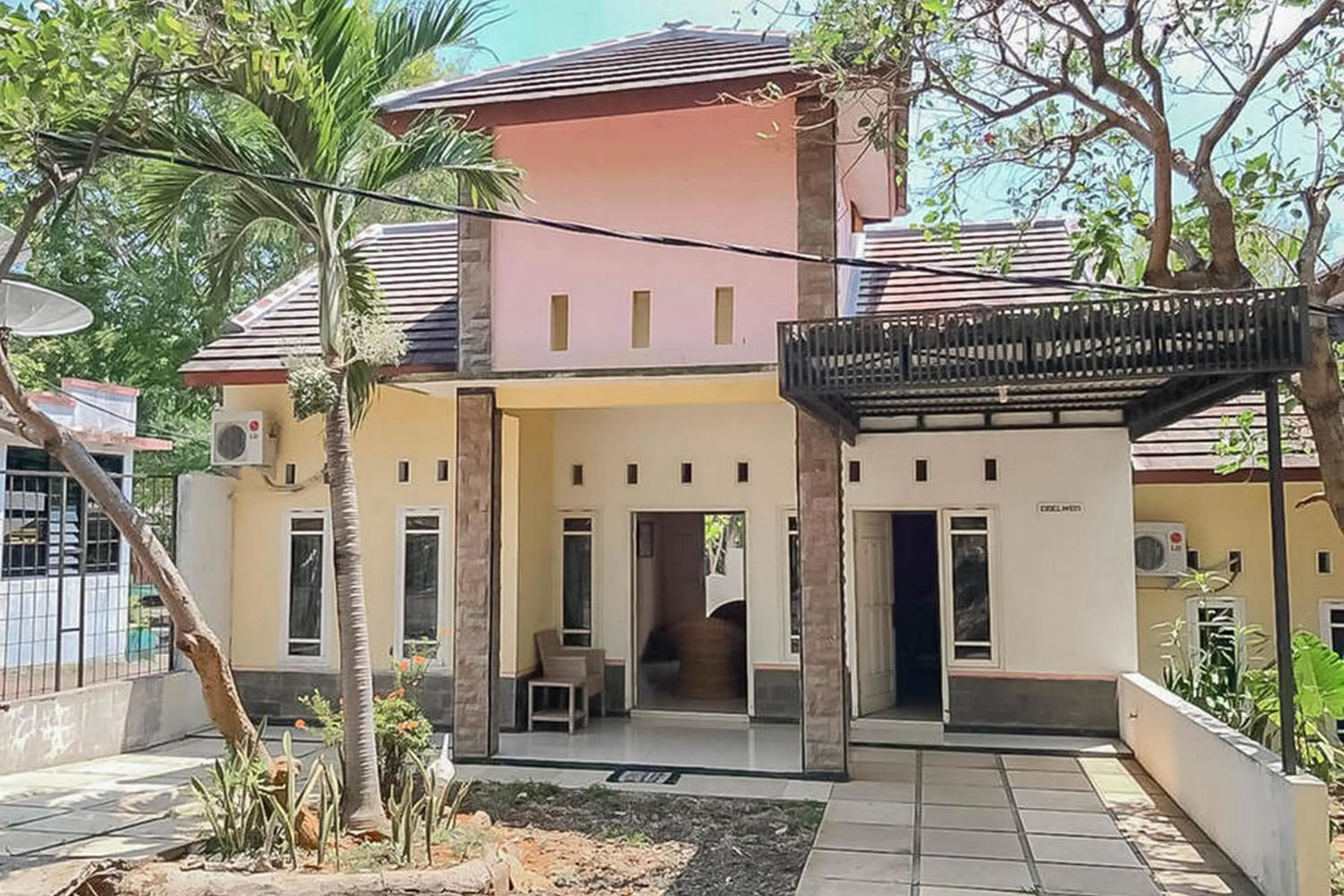 Taman Wisata Siwalk Cottage Syariah RedPartner