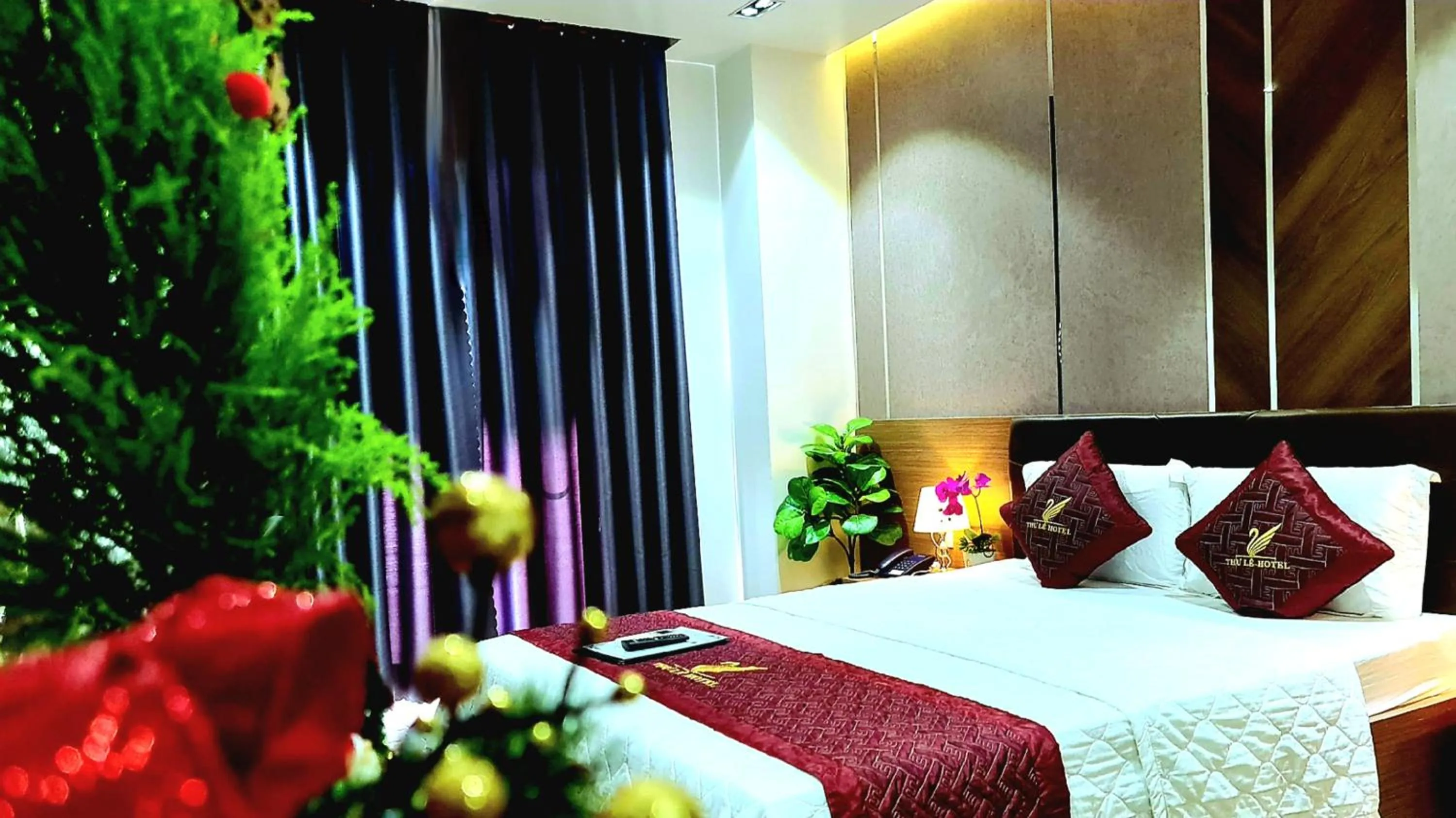 Photo of the whole room, Bed in THƯ LÊ Hotel