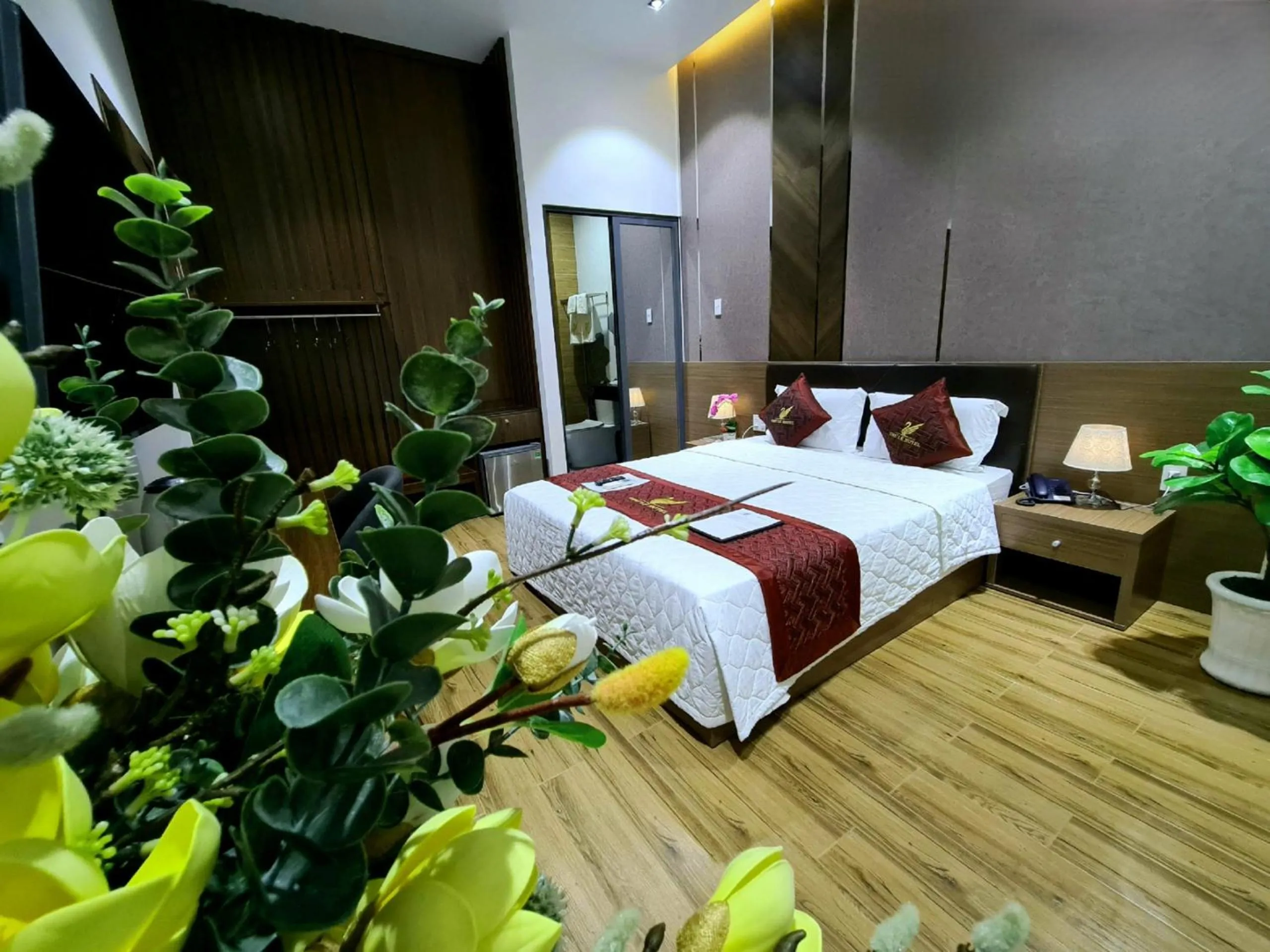 Photo of the whole room, Bed in THƯ LÊ Hotel