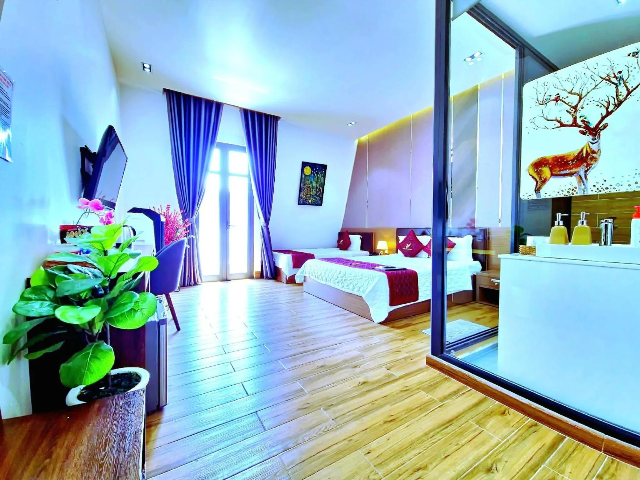 Photo of the whole room, Bed in THƯ LÊ Hotel