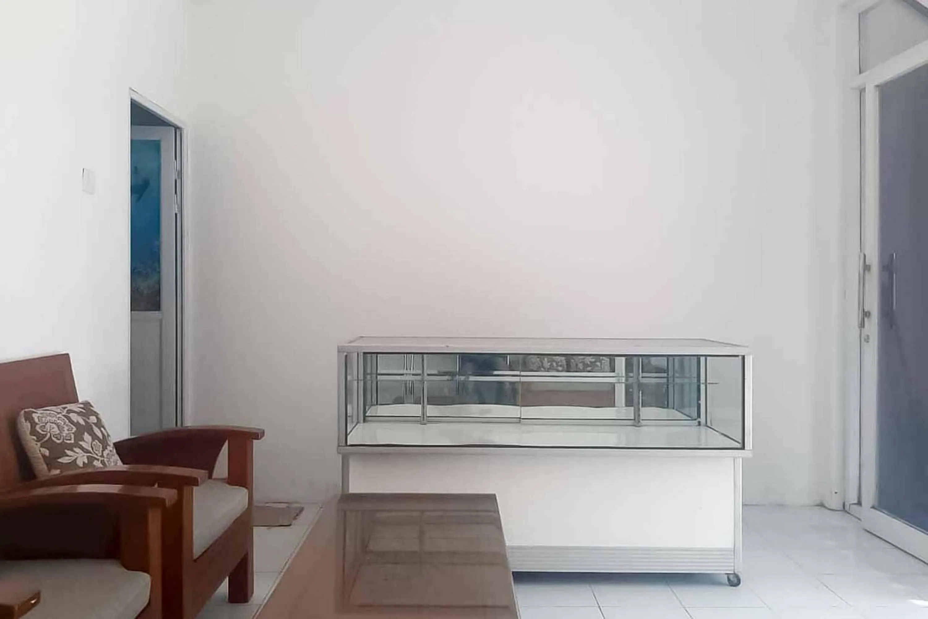 RedDoorz near Alun Alun Kota Serang