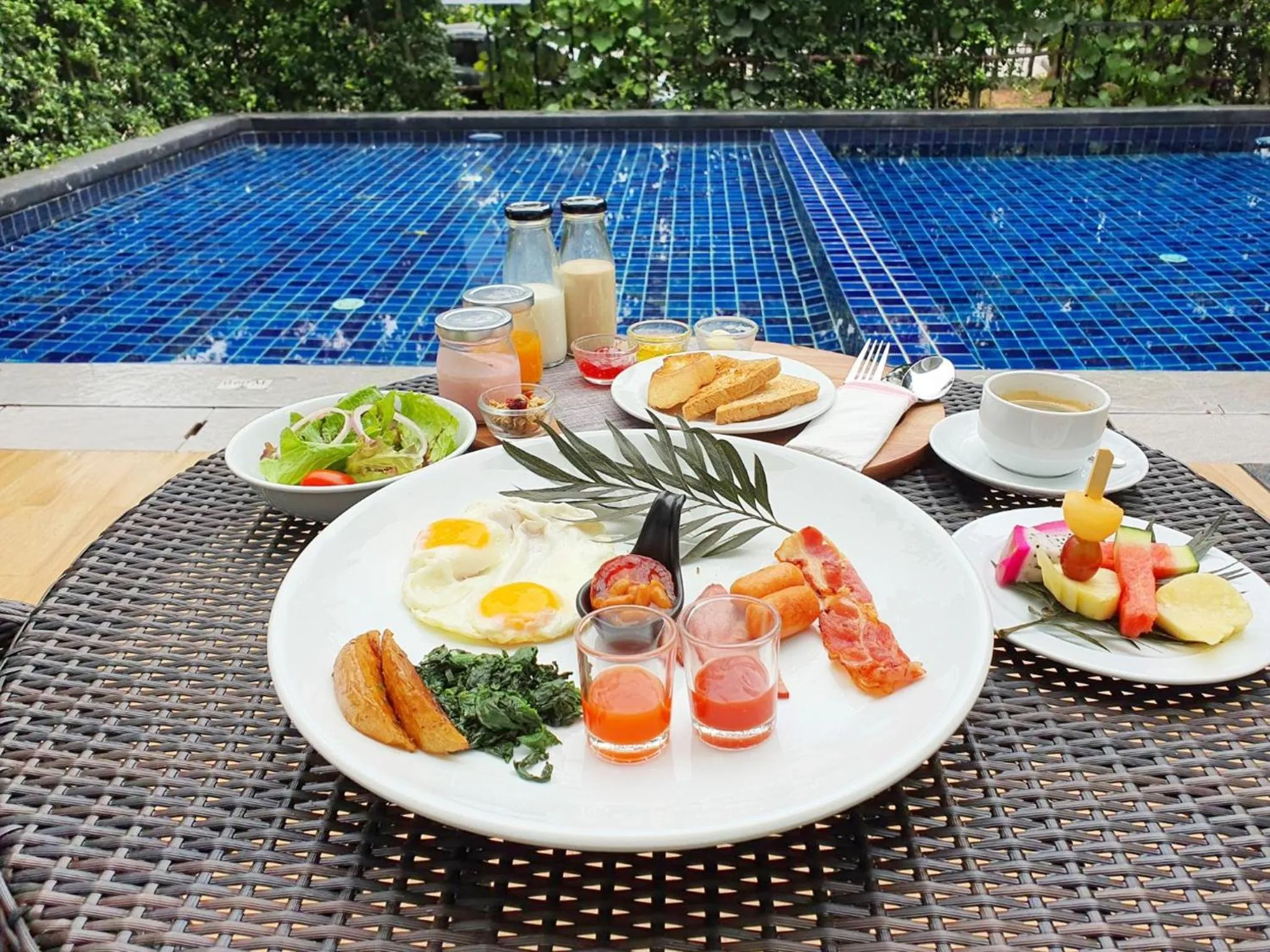 Food and drinks in Fortune Courtyard Khao Yai Hotel Official
