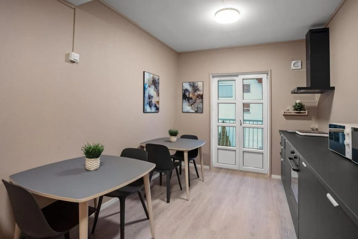 Communal kitchen in Apartments no