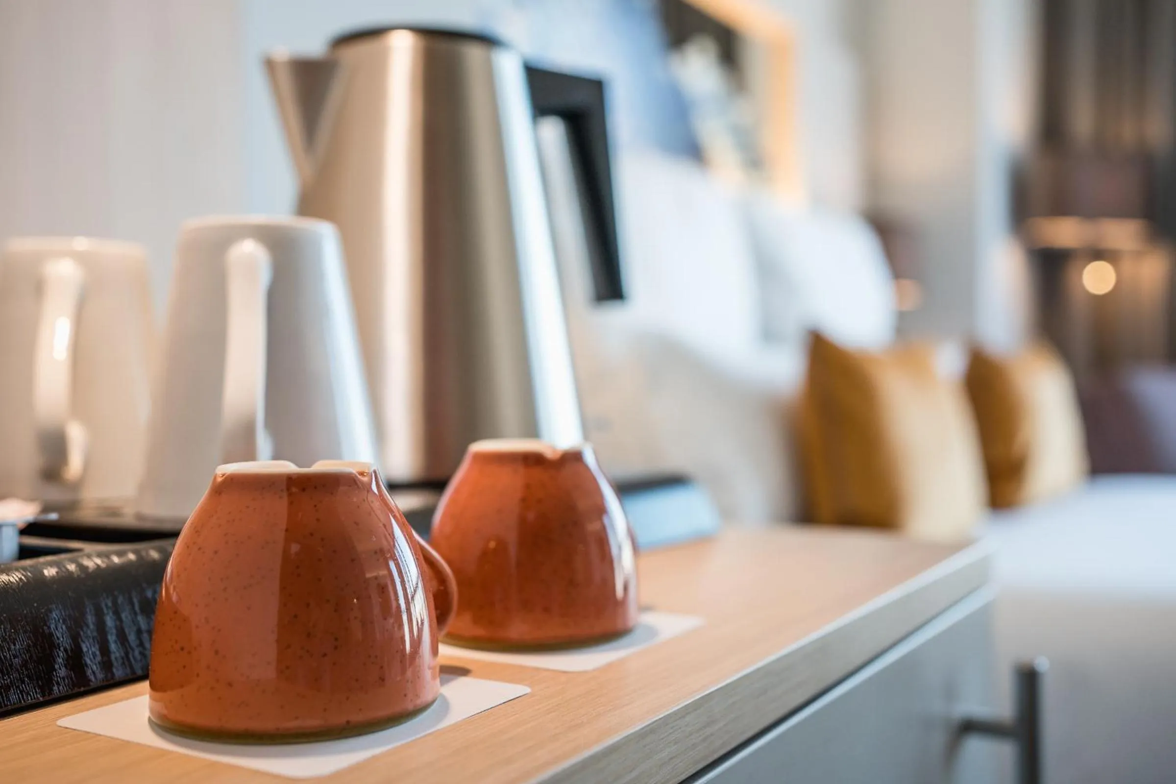 Coffee/tea facilities in Leonardo Royal Hotel Barcelona Fira