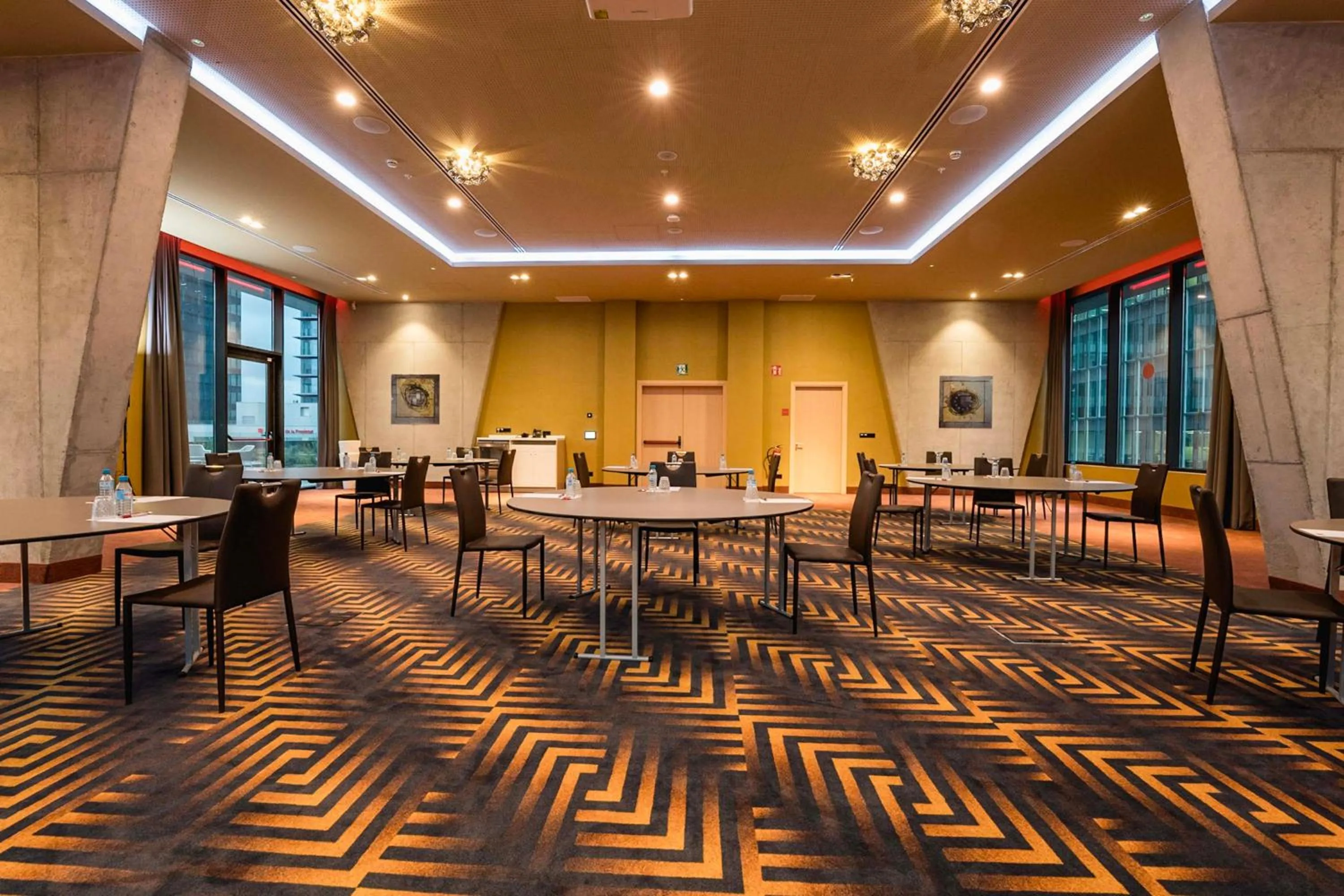 Meeting/conference room in Leonardo Royal Hotel Barcelona Fira