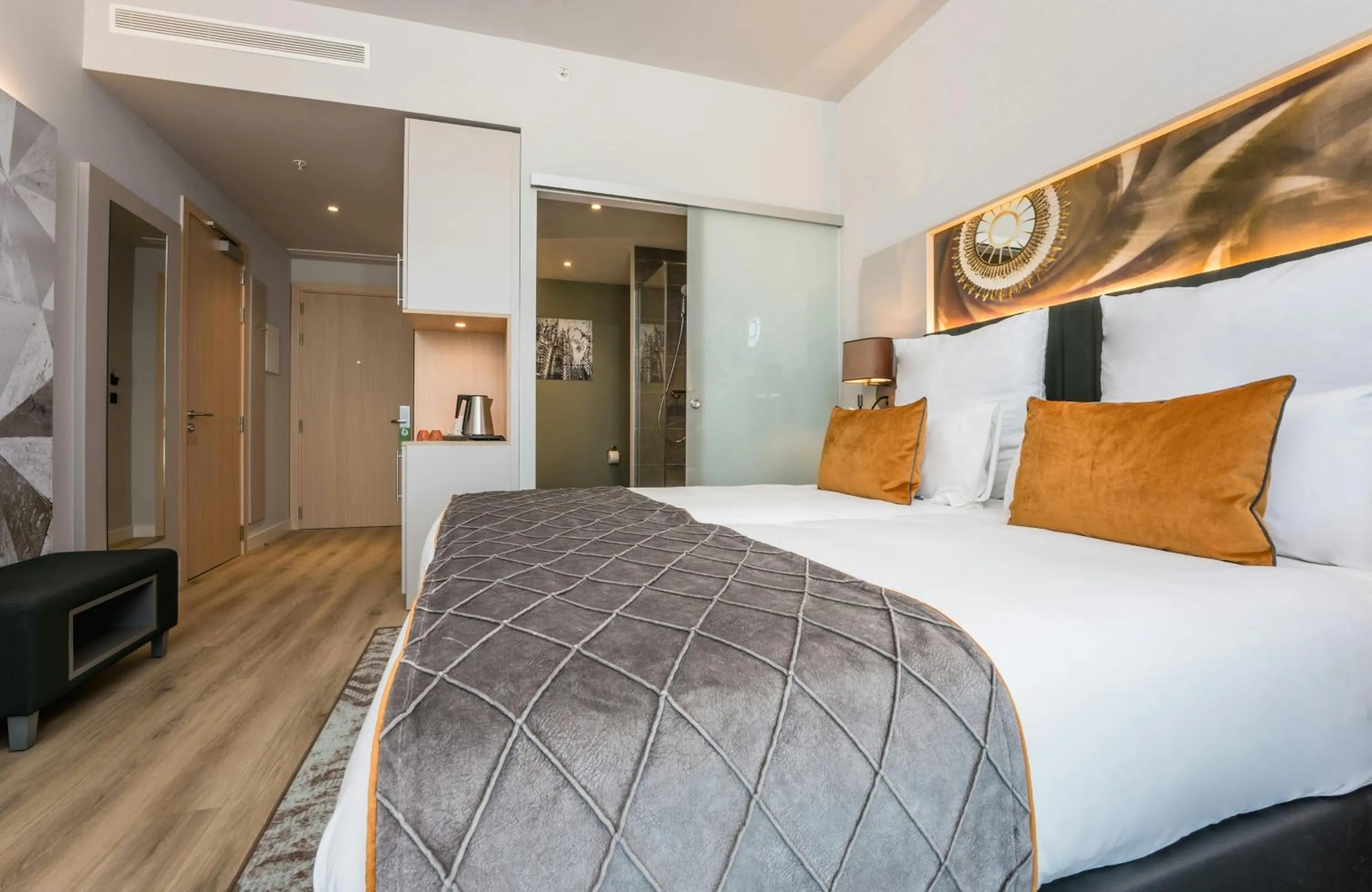 Photo of the whole room, Bed in Leonardo Royal Hotel Barcelona Fira