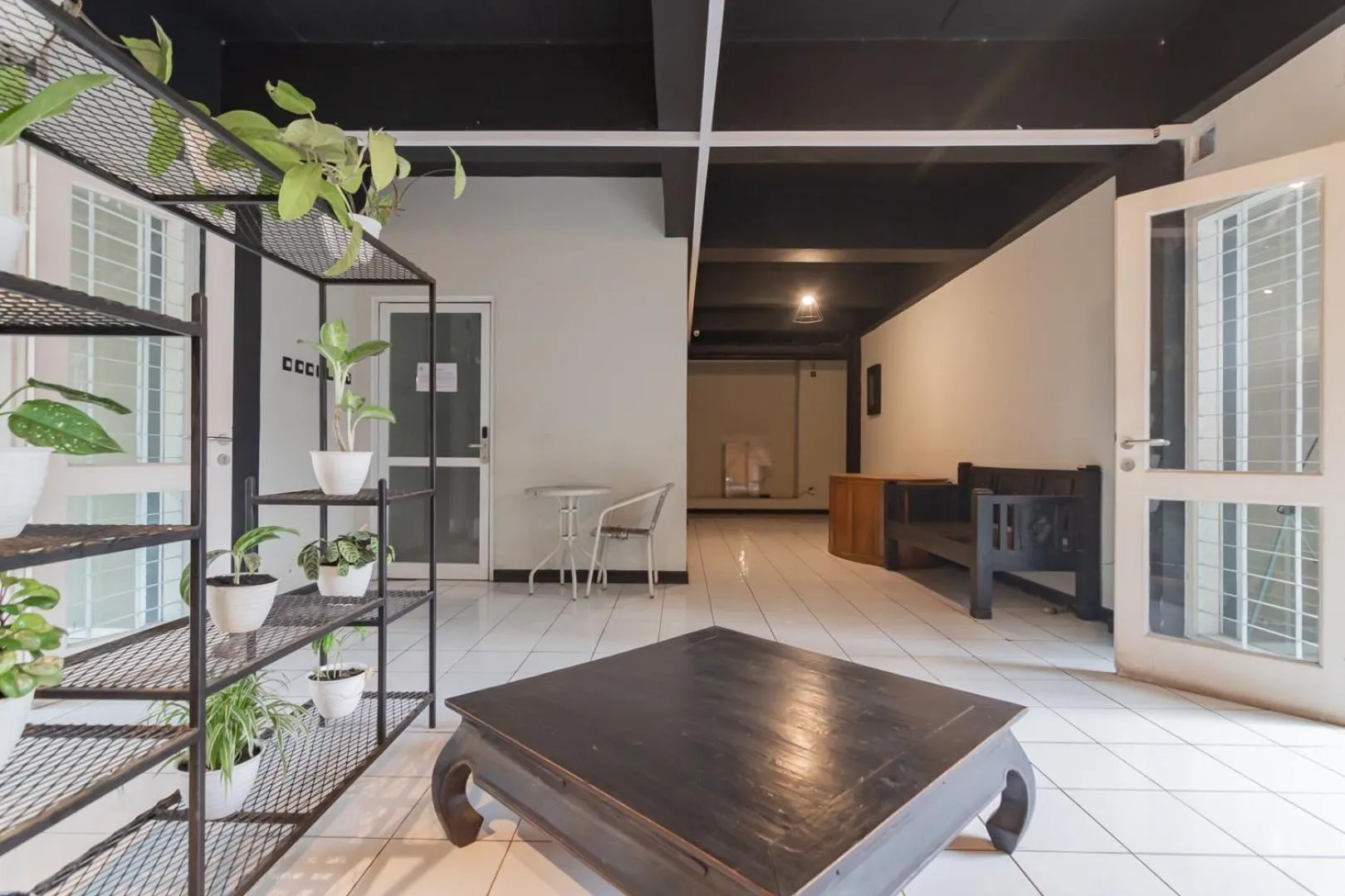 RedDoorz near Exit Toll Pasteur 5