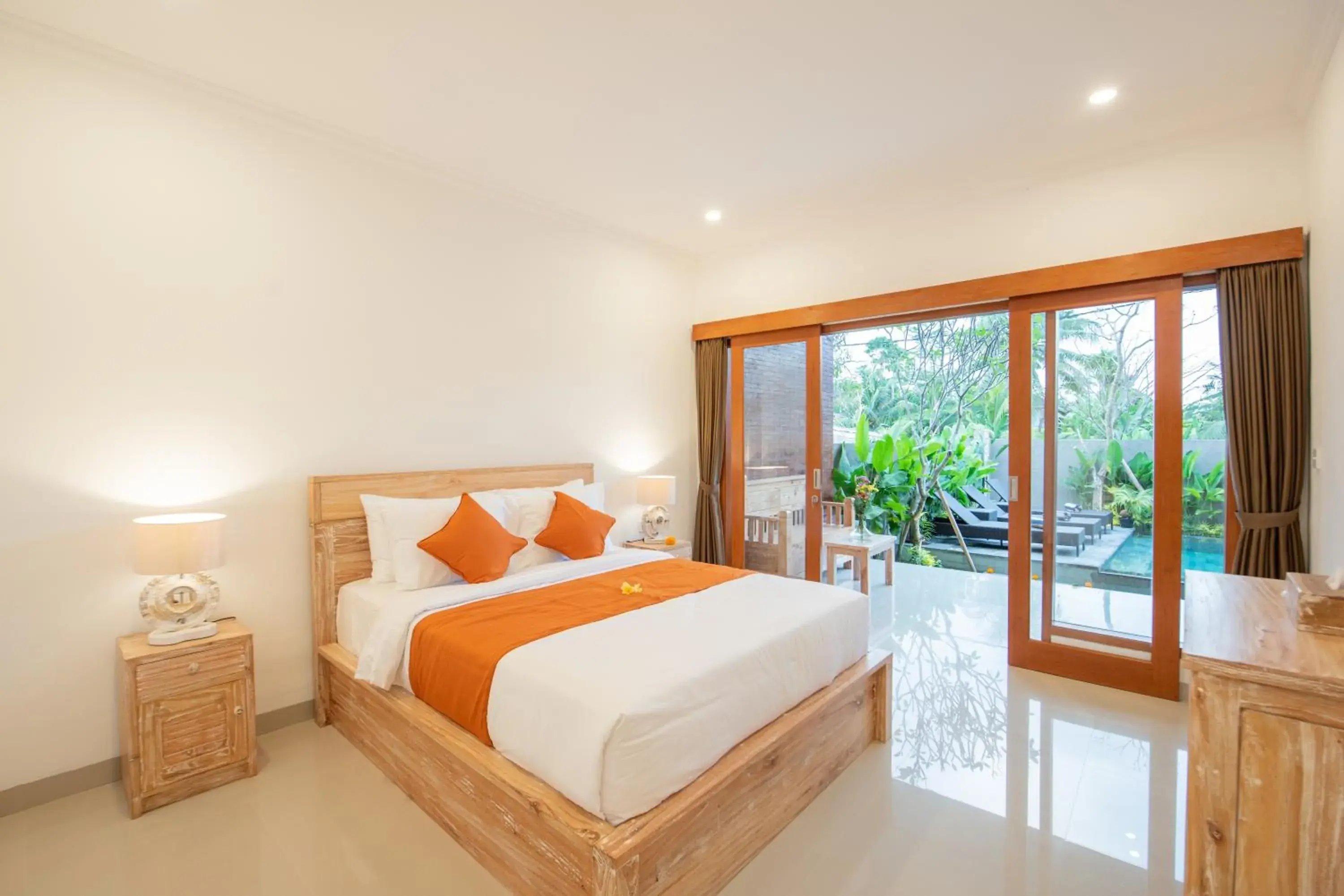 Three-Bedroom Villa in Villa Semujan Ubud Three-Bedroom Villa in Villa Semujan Ubud