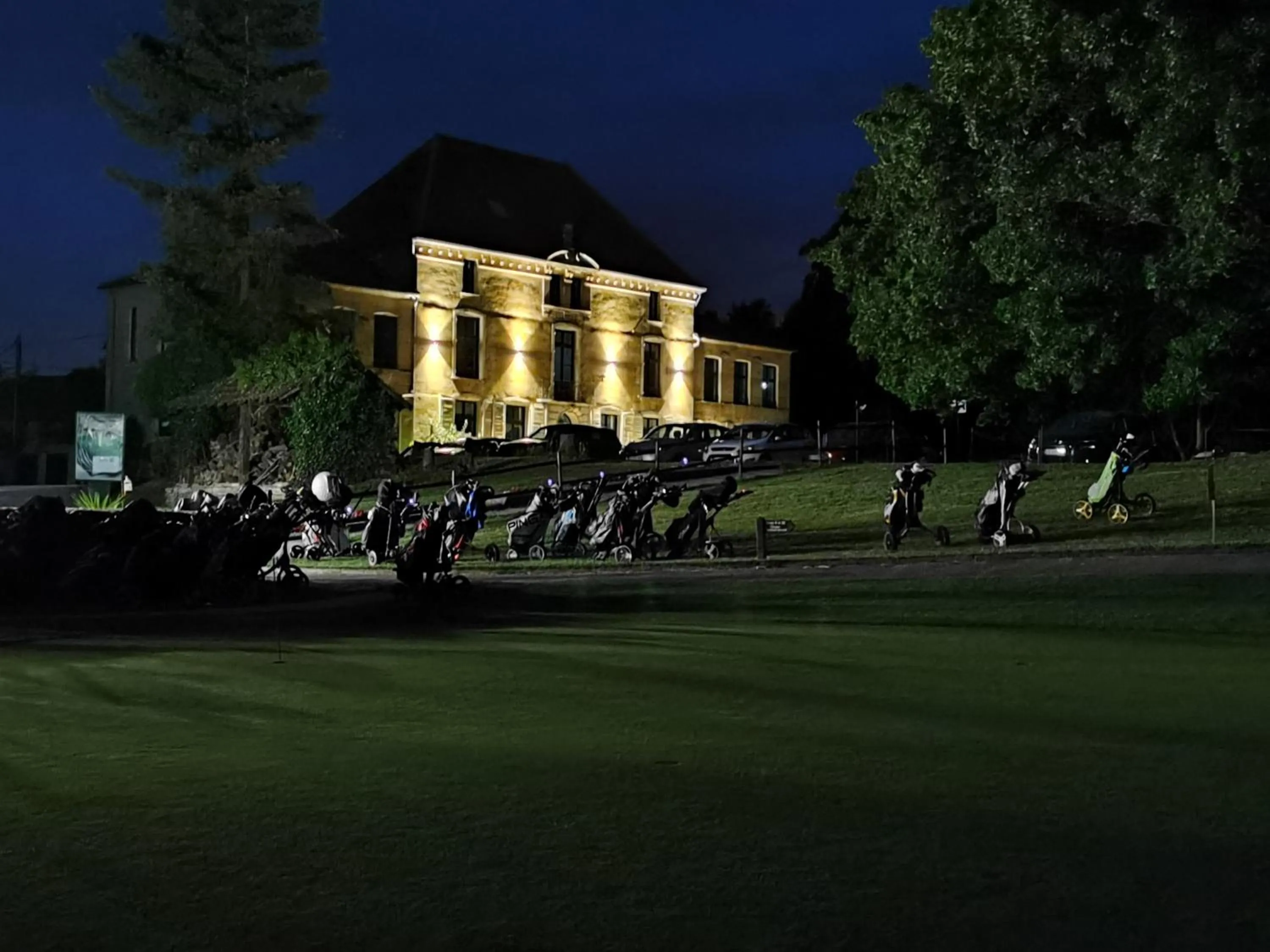 Property building in Gite - COTE GREEN