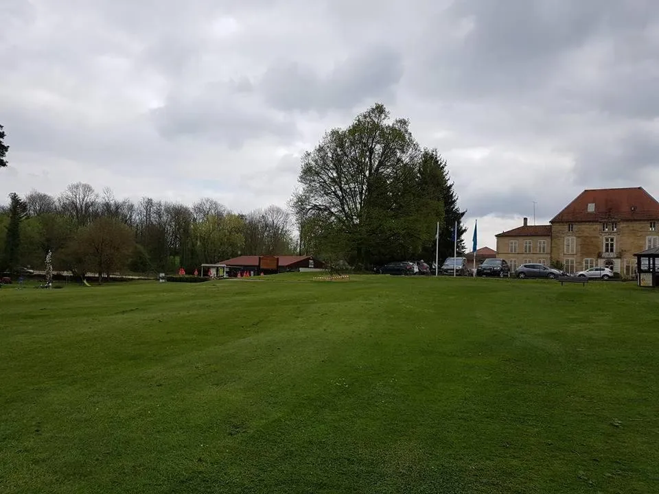 Property building in Gite - COTE GREEN