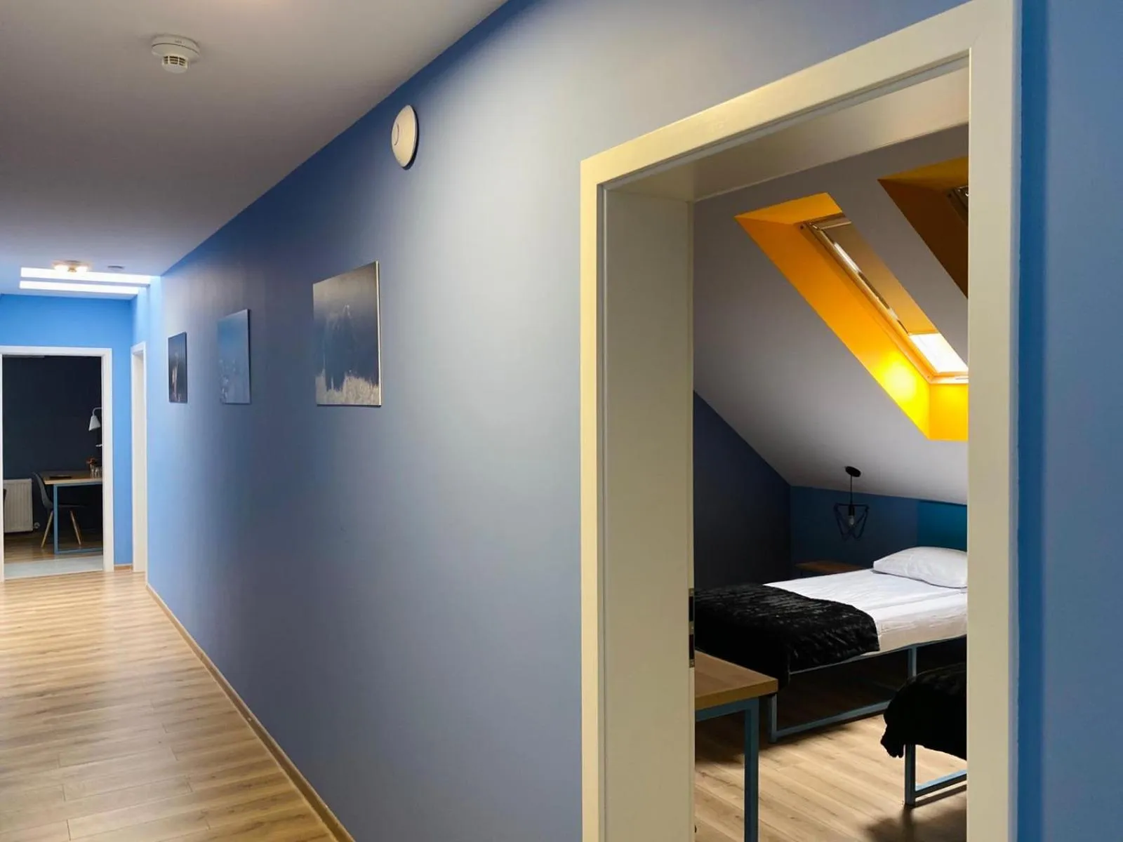 Property building, Bed in Pensiunea Urban Point