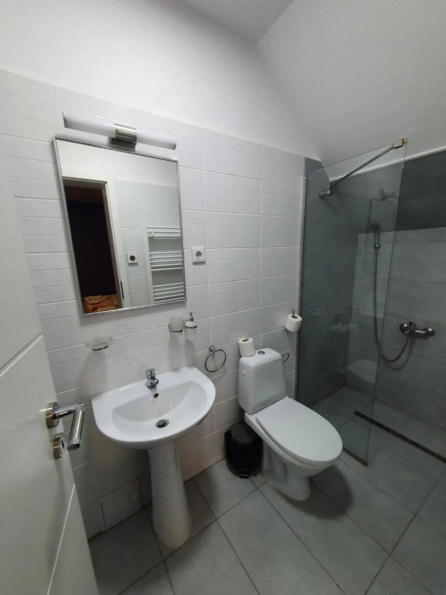 Shower in Pensiunea Urban Point