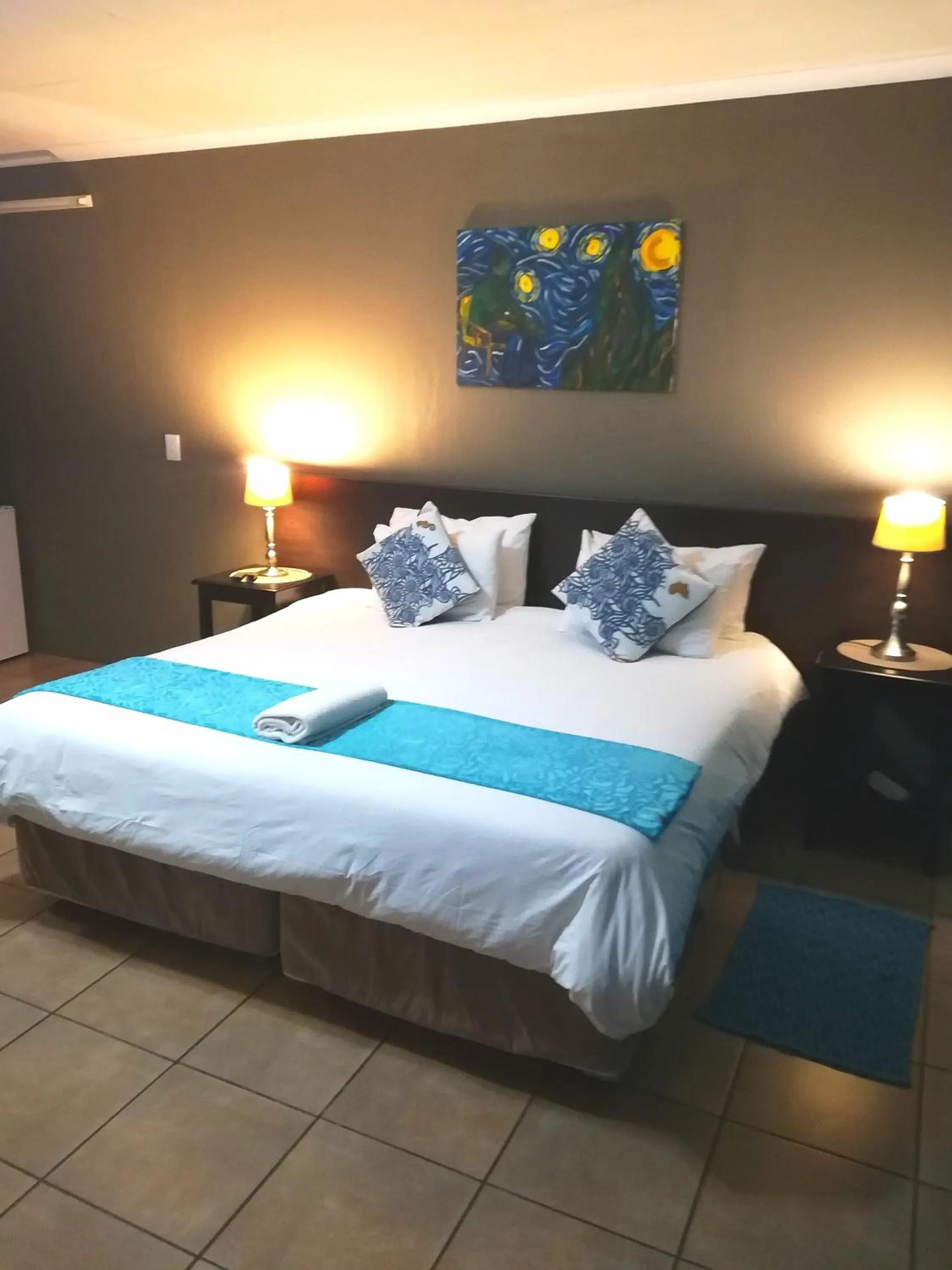 Bedroom, Bed in 24 Onvrey Guest House