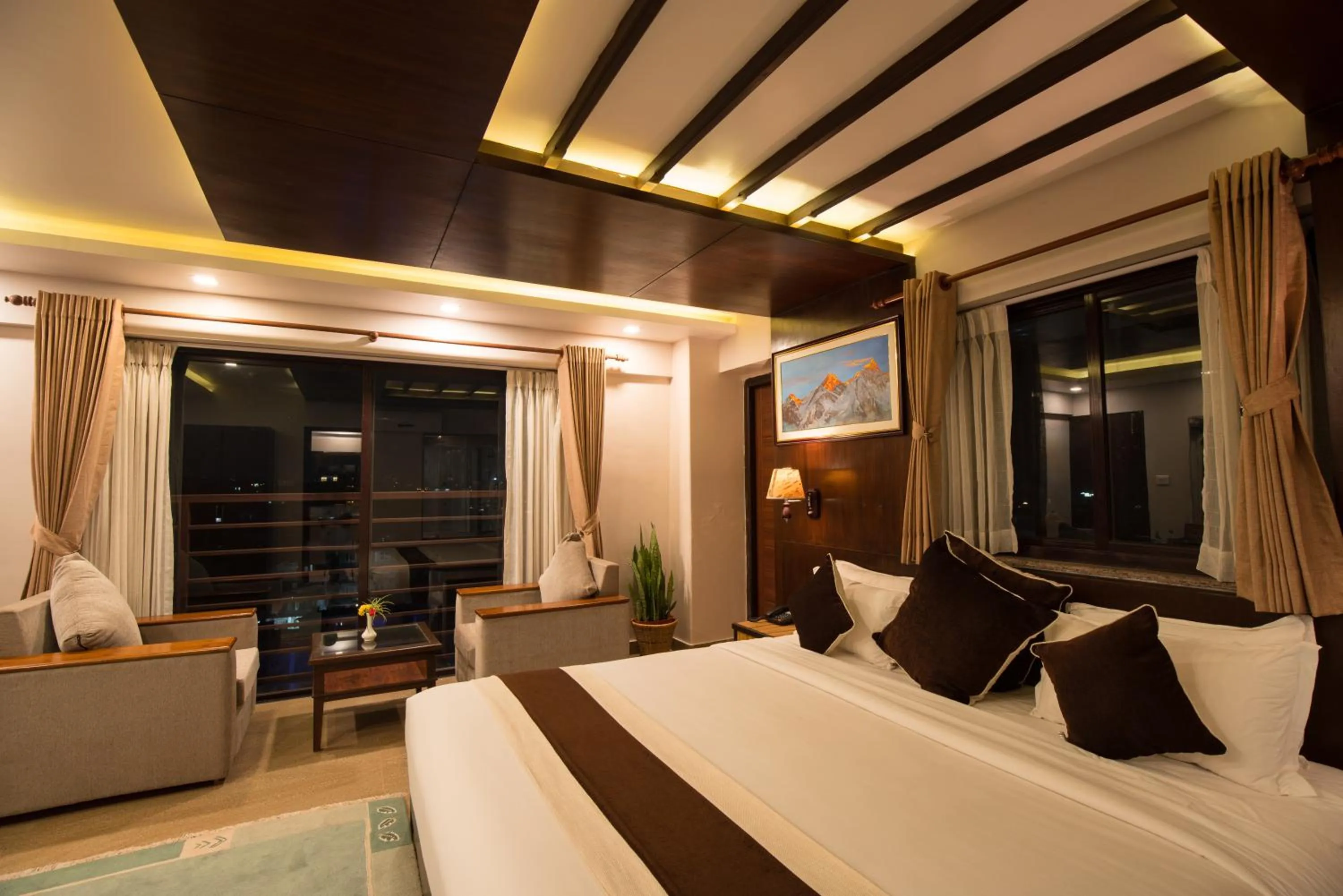 Photo of the whole room in Hotel Shaara