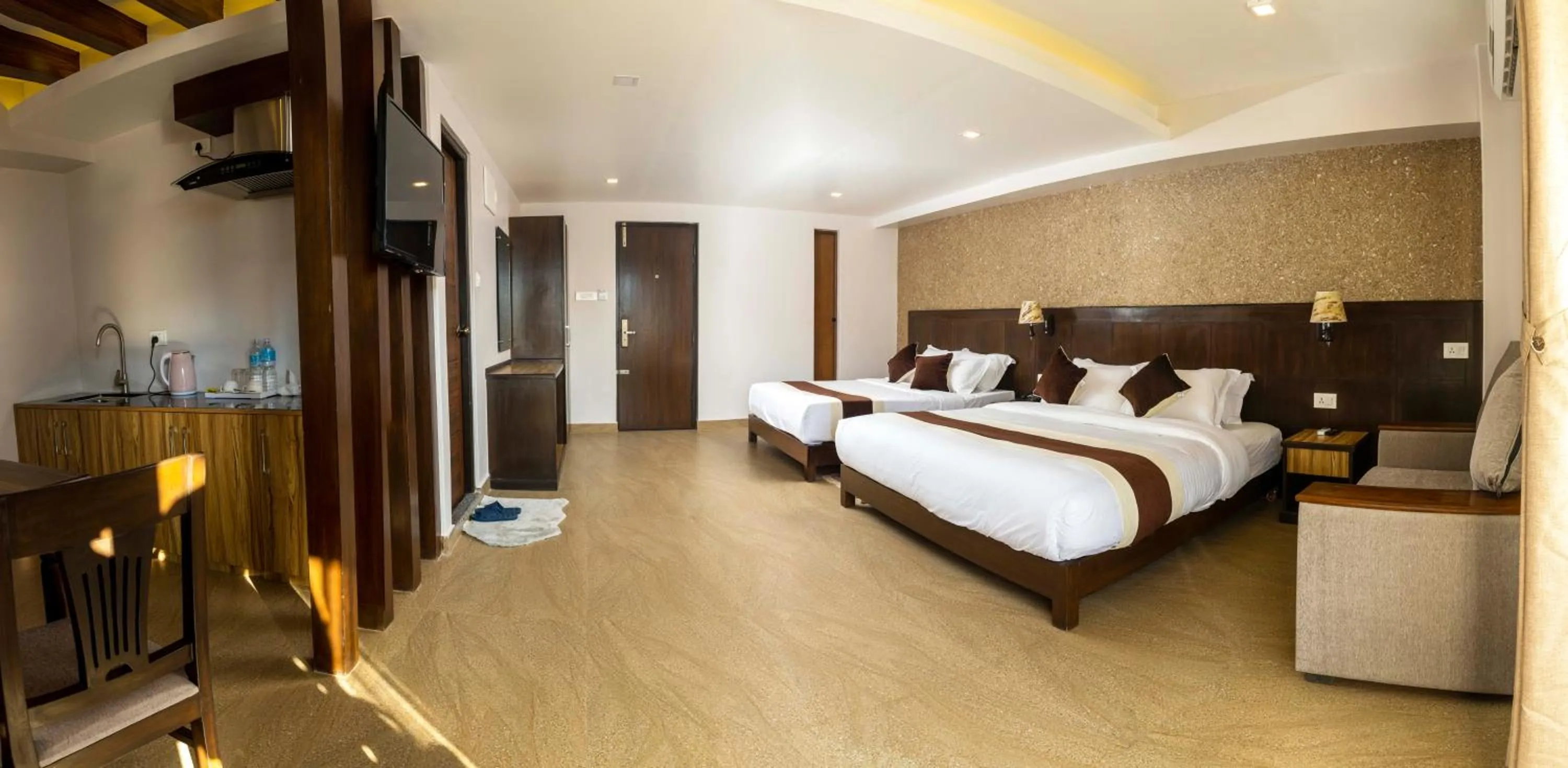 Photo of the whole room in Hotel Shaara