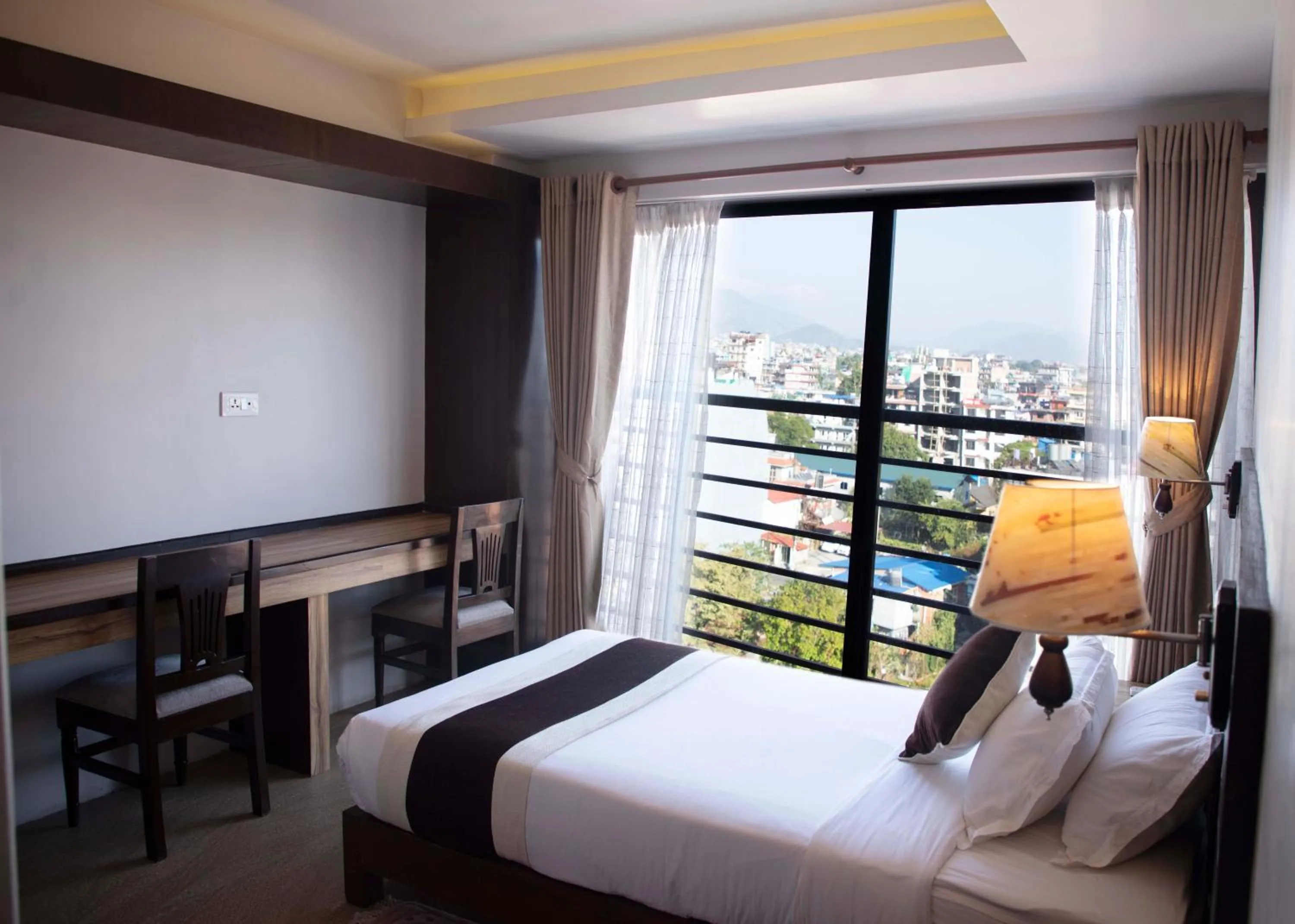 Photo of the whole room in Hotel Shaara