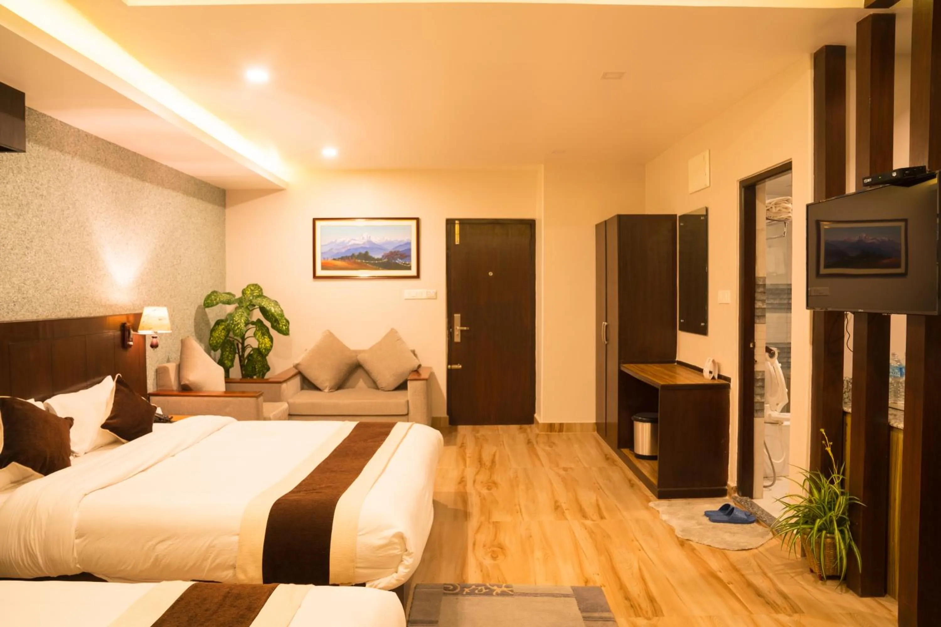 Photo of the whole room in Hotel Shaara