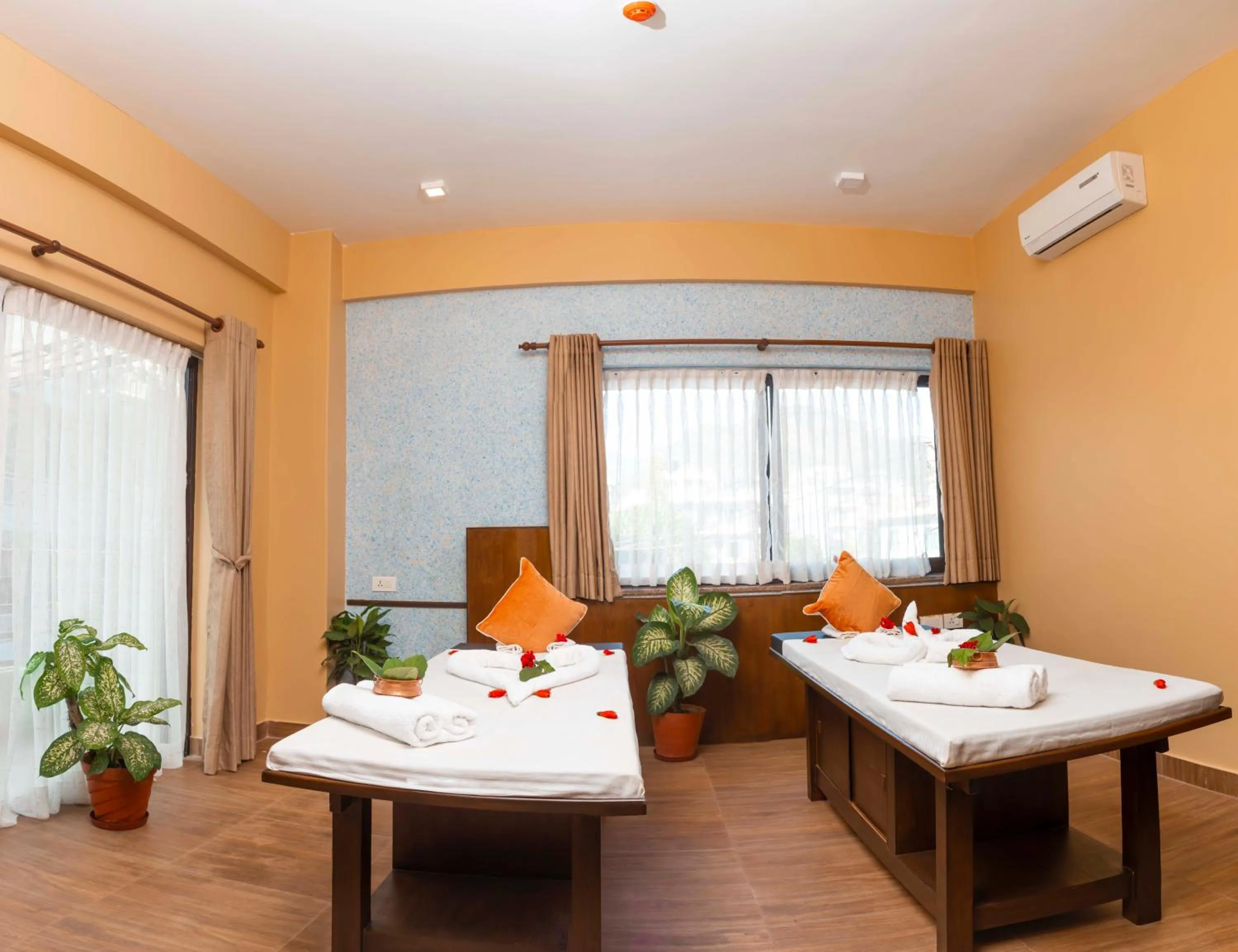 Massage in Hotel Shaara