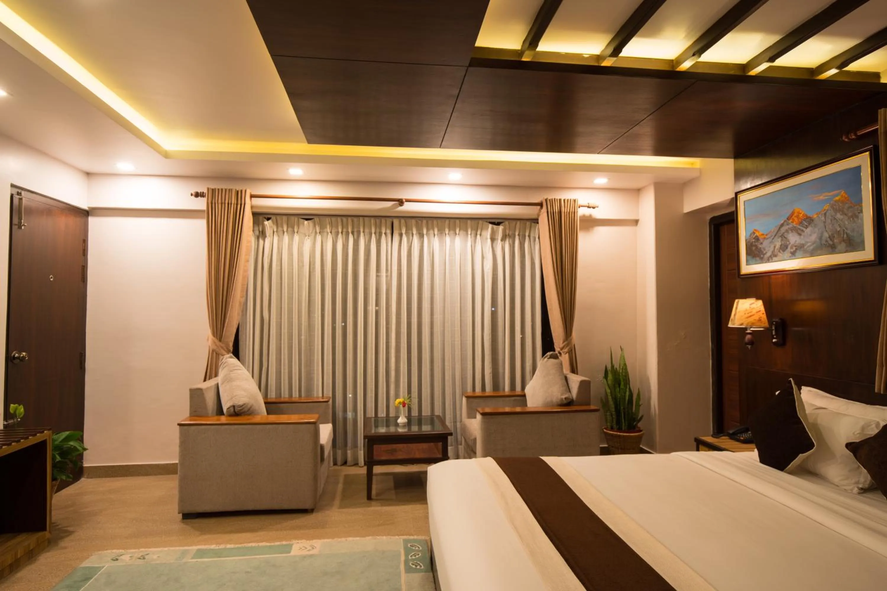 Photo of the whole room in Hotel Shaara